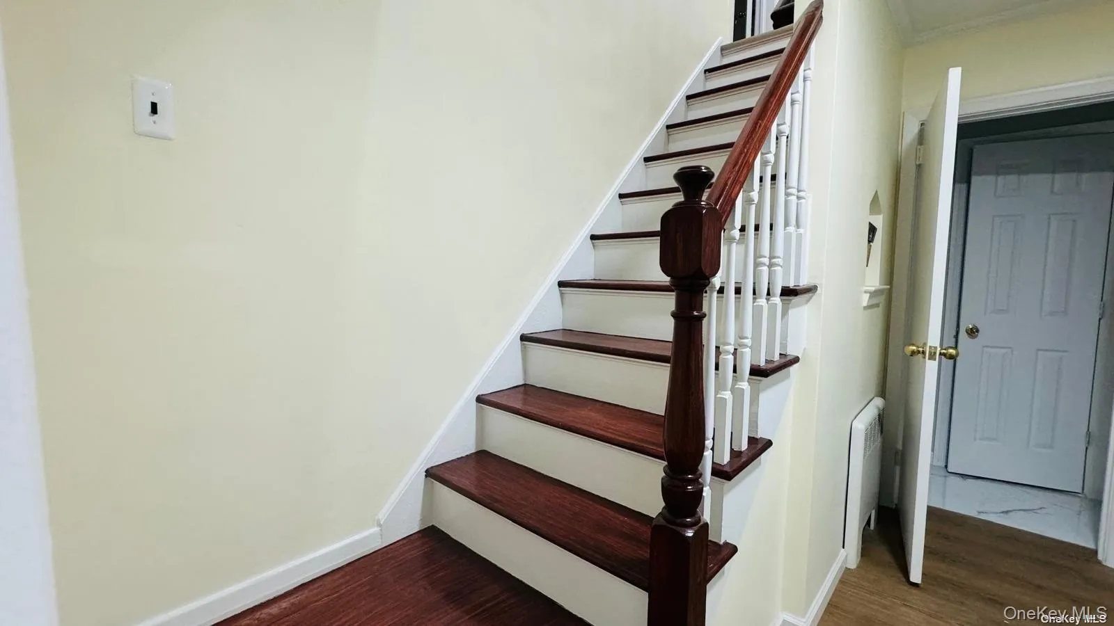 2041 New Hyde Park Road, North Hempstead, NY, 3 Bedrooms Bedrooms, 9 Rooms Rooms,3 BathroomsBathrooms,Residential Lease,Idx,New Hyde Park,0,931127 2041 New Hyde Park Road, North Hempstead, NY, 3 Bedrooms Bedrooms, 9 Rooms Rooms,3 BathroomsBathrooms,Residential Lease,Idx,New Hyde Park,0,931127