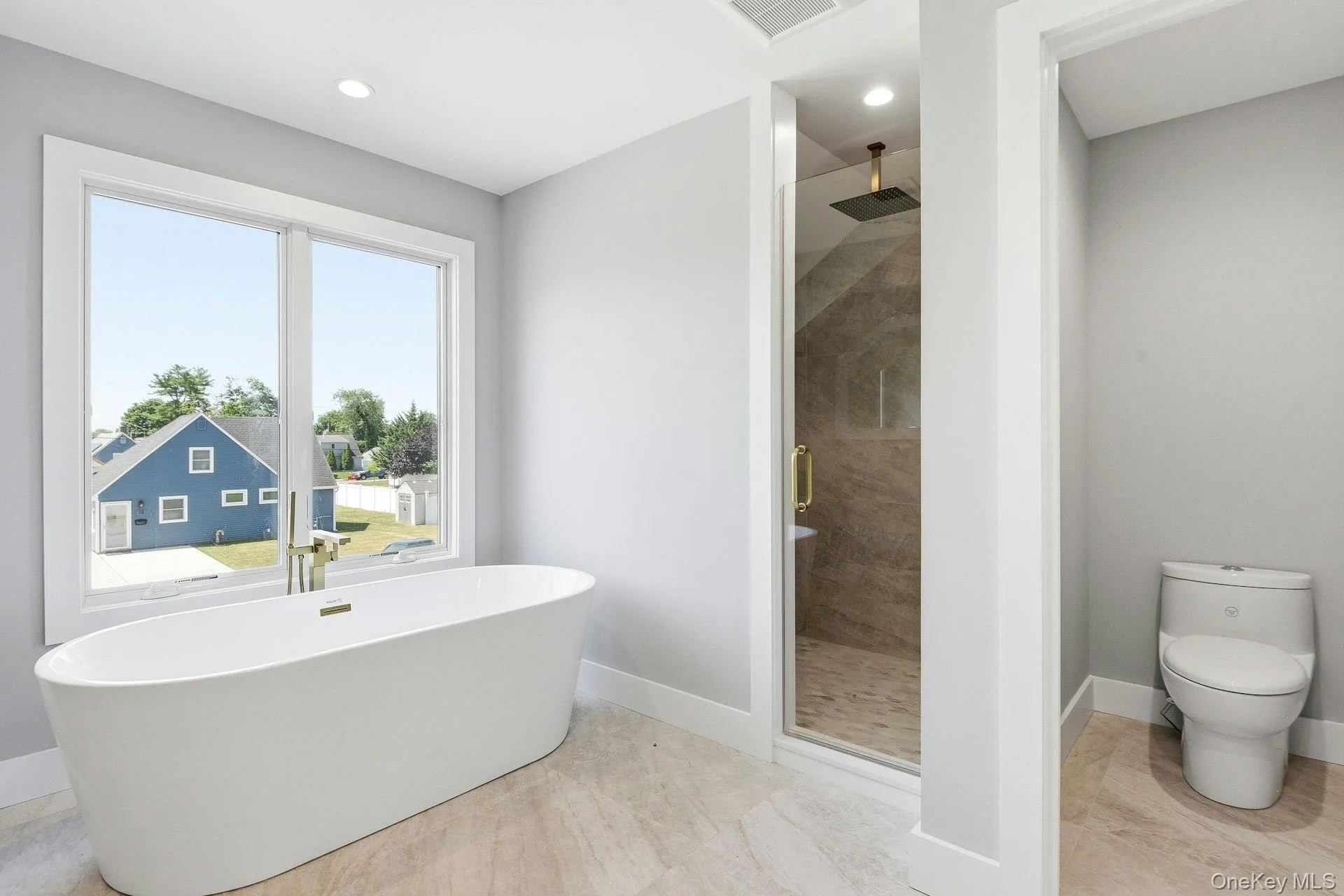 37 Star Lane, Hempstead, NY, 5 Bedrooms Bedrooms, 11 Rooms Rooms,4 BathroomsBathrooms,Residential,For Rent,Star,0,931130 37 Star Lane, Hempstead, NY, 5 Bedrooms Bedrooms, 11 Rooms Rooms,4 BathroomsBathrooms,Residential,For Rent,Star,0,931130
