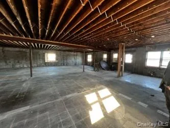 Featuring plenty of natural light Featuring plenty of natural light