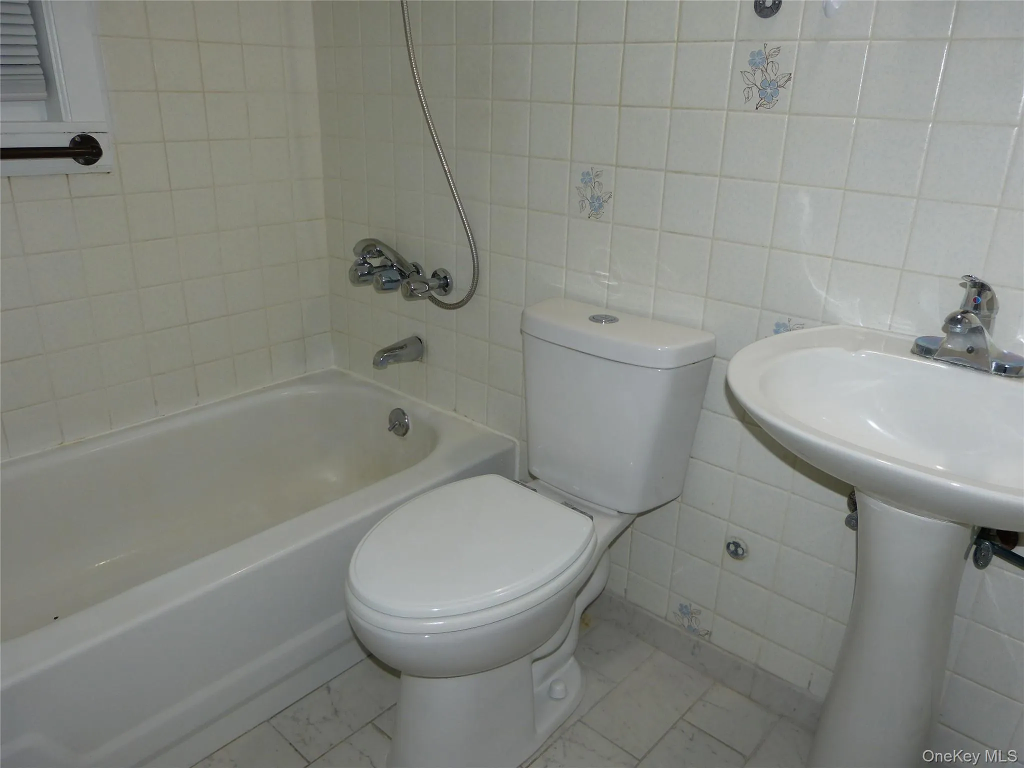 154 Buena Vista Road, Clarkstown, NY, 2 Bedrooms Bedrooms, 4 Rooms Rooms,1 BathroomBathrooms,Residential Lease,Idx,Buena Vista,0,931255 154 Buena Vista Road, Clarkstown, NY, 2 Bedrooms Bedrooms, 4 Rooms Rooms,1 BathroomBathrooms,Residential Lease,Idx,Buena Vista,0,931255