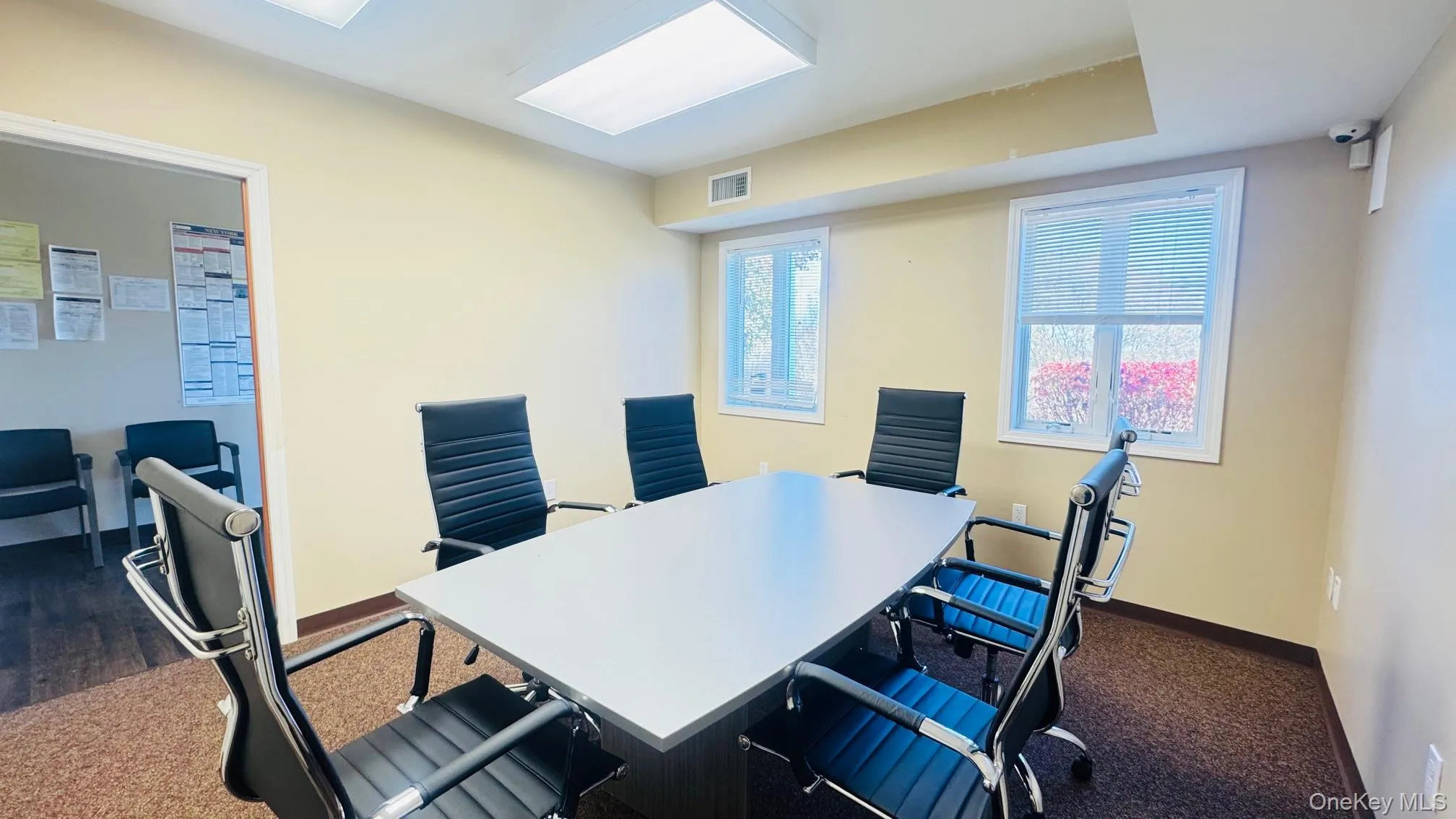 Large meeting room Large meeting room