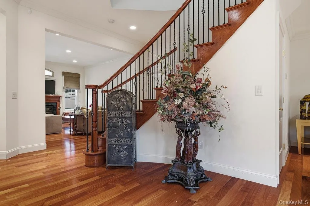 702 Equestrian Way, North Hempstead, NY, 2 Bedrooms Bedrooms, 7 Rooms Rooms,2 BathroomsBathrooms,Residential Lease,Idx,Equestrian Way,0,931269 702 Equestrian Way, North Hempstead, NY, 2 Bedrooms Bedrooms, 7 Rooms Rooms,2 BathroomsBathrooms,Residential Lease,Idx,Equestrian Way,0,931269