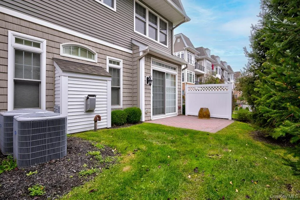 702 Equestrian Way, North Hempstead, NY, 2 Bedrooms Bedrooms, 7 Rooms Rooms,2 BathroomsBathrooms,Residential Lease,Idx,Equestrian Way,0,931269 702 Equestrian Way, North Hempstead, NY, 2 Bedrooms Bedrooms, 7 Rooms Rooms,2 BathroomsBathrooms,Residential Lease,Idx,Equestrian Way,0,931269