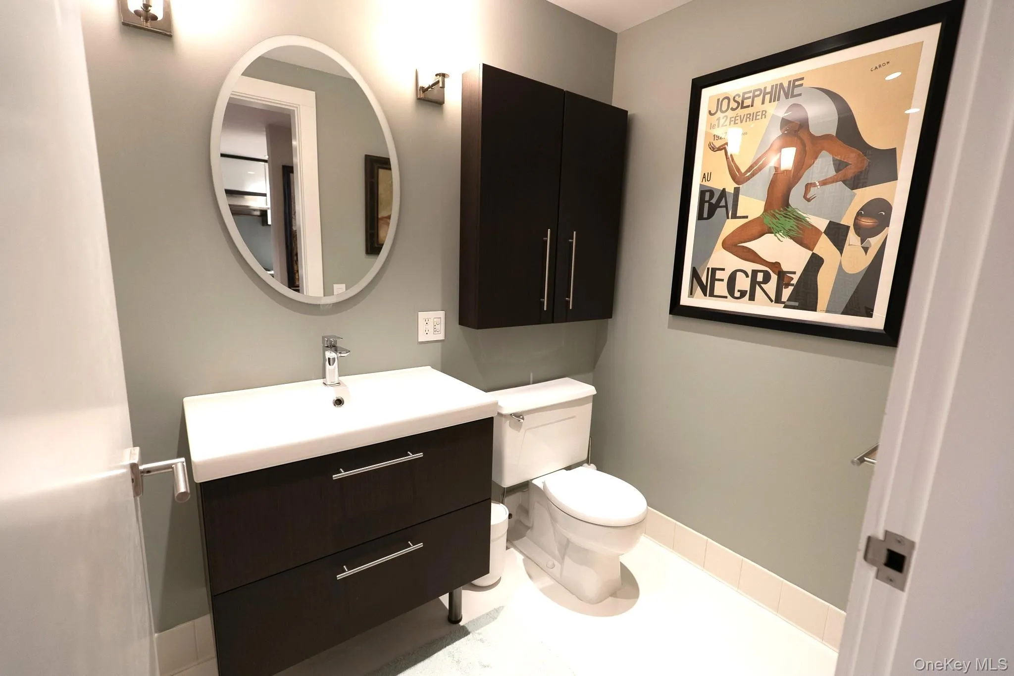 Bathroom on first floor Bathroom on first floor