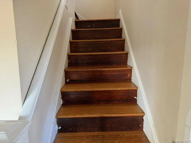 Stairway to2nd Floor Apt. Stairway to2nd Floor Apt.