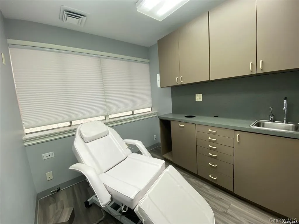 23 Bond Street, North Hempstead, NY, ,Commercial Lease,Idx,Bond Street,0,931467 23 Bond Street, North Hempstead, NY, ,Commercial Lease,Idx,Bond Street,0,931467