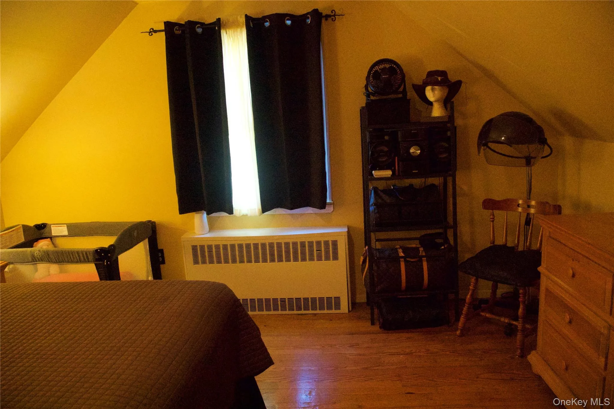 2082 Renfrew Avenue, Hempstead, NY, 4 Bedrooms Bedrooms, 7 Rooms Rooms,2 BathroomsBathrooms,Residential,For Rent,Renfrew,0,931475 2082 Renfrew Avenue, Hempstead, NY, 4 Bedrooms Bedrooms, 7 Rooms Rooms,2 BathroomsBathrooms,Residential,For Rent,Renfrew,0,931475