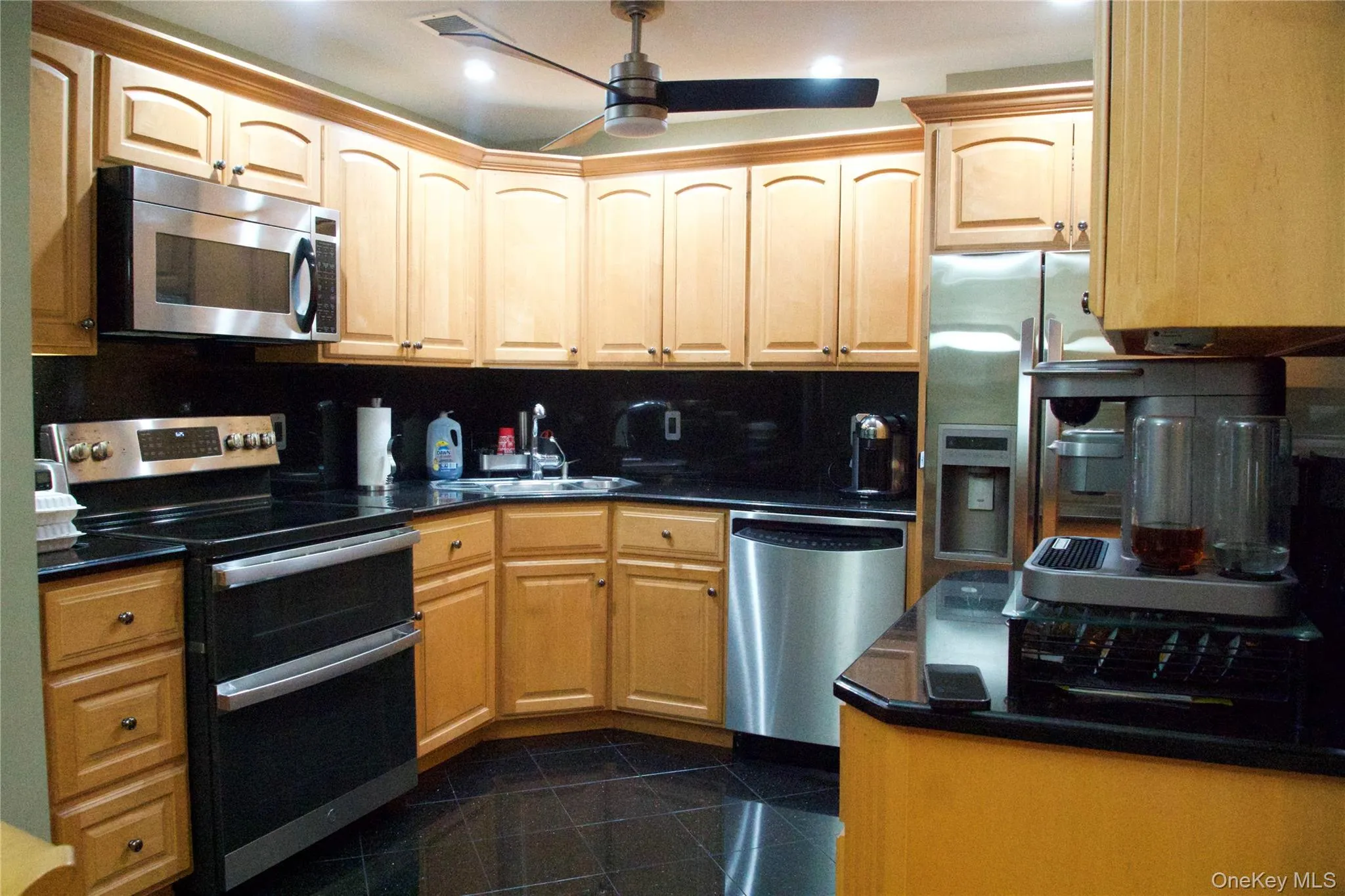 2082 Renfrew Avenue, Hempstead, NY, 4 Bedrooms Bedrooms, 7 Rooms Rooms,2 BathroomsBathrooms,Residential,For Rent,Renfrew,0,931475 2082 Renfrew Avenue, Hempstead, NY, 4 Bedrooms Bedrooms, 7 Rooms Rooms,2 BathroomsBathrooms,Residential,For Rent,Renfrew,0,931475