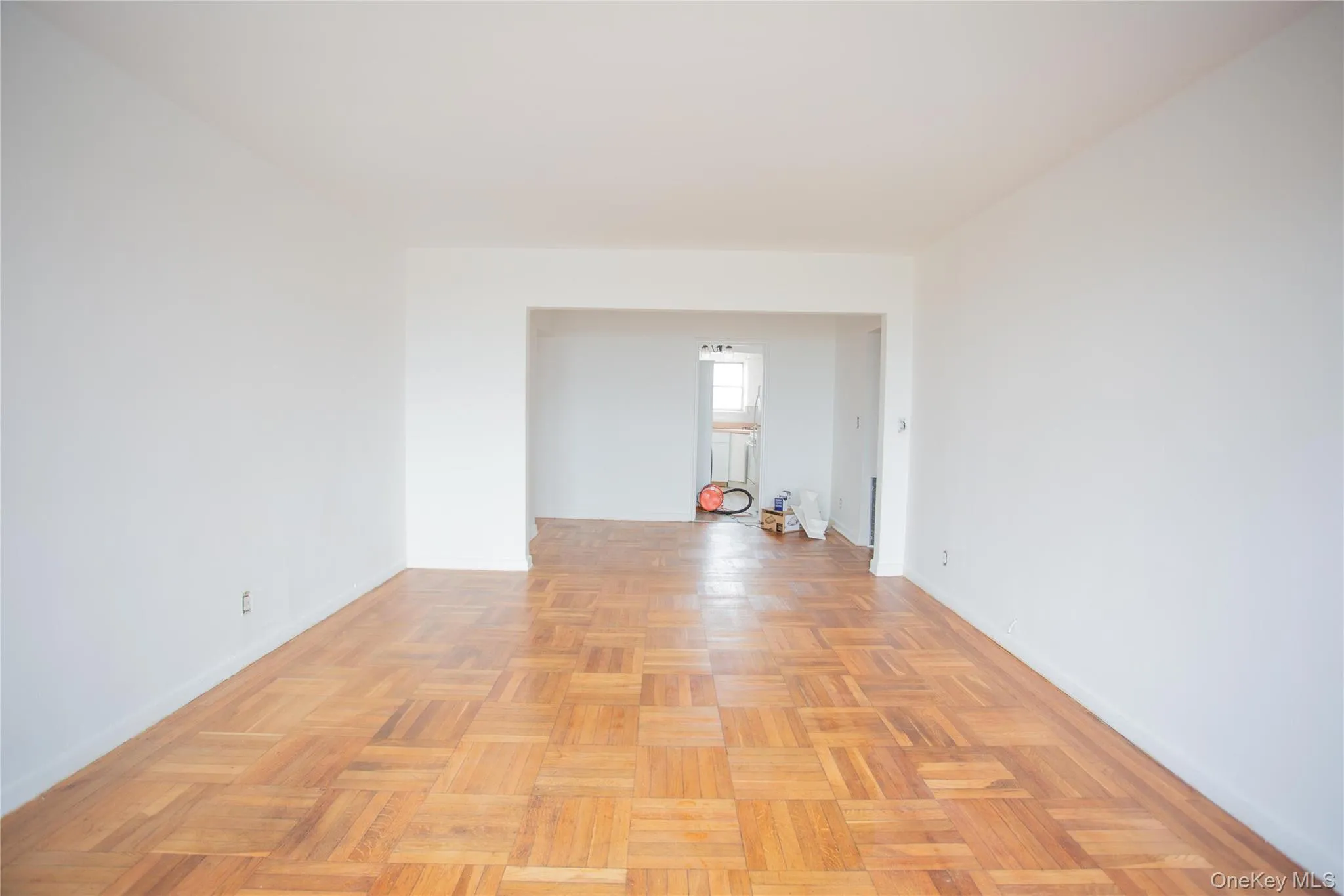 Unfurnished room featuring baseboards Unfurnished room featuring baseboards