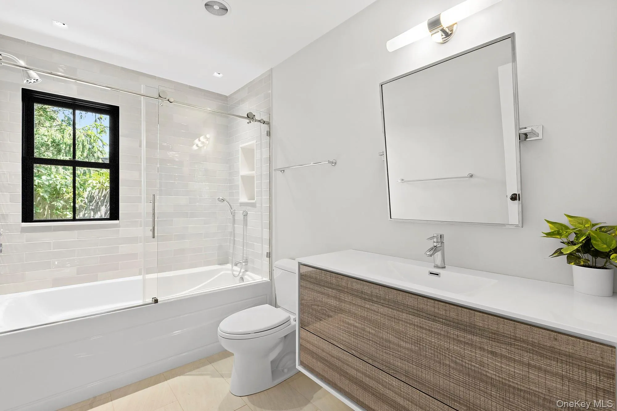 60 Franklin Avenue, Southampton, NY, 5 Bedrooms Bedrooms, 7 Rooms Rooms,4 BathroomsBathrooms,Residential Lease,Idx,Franklin,0,931567 60 Franklin Avenue, Southampton, NY, 5 Bedrooms Bedrooms, 7 Rooms Rooms,4 BathroomsBathrooms,Residential Lease,Idx,Franklin,0,931567