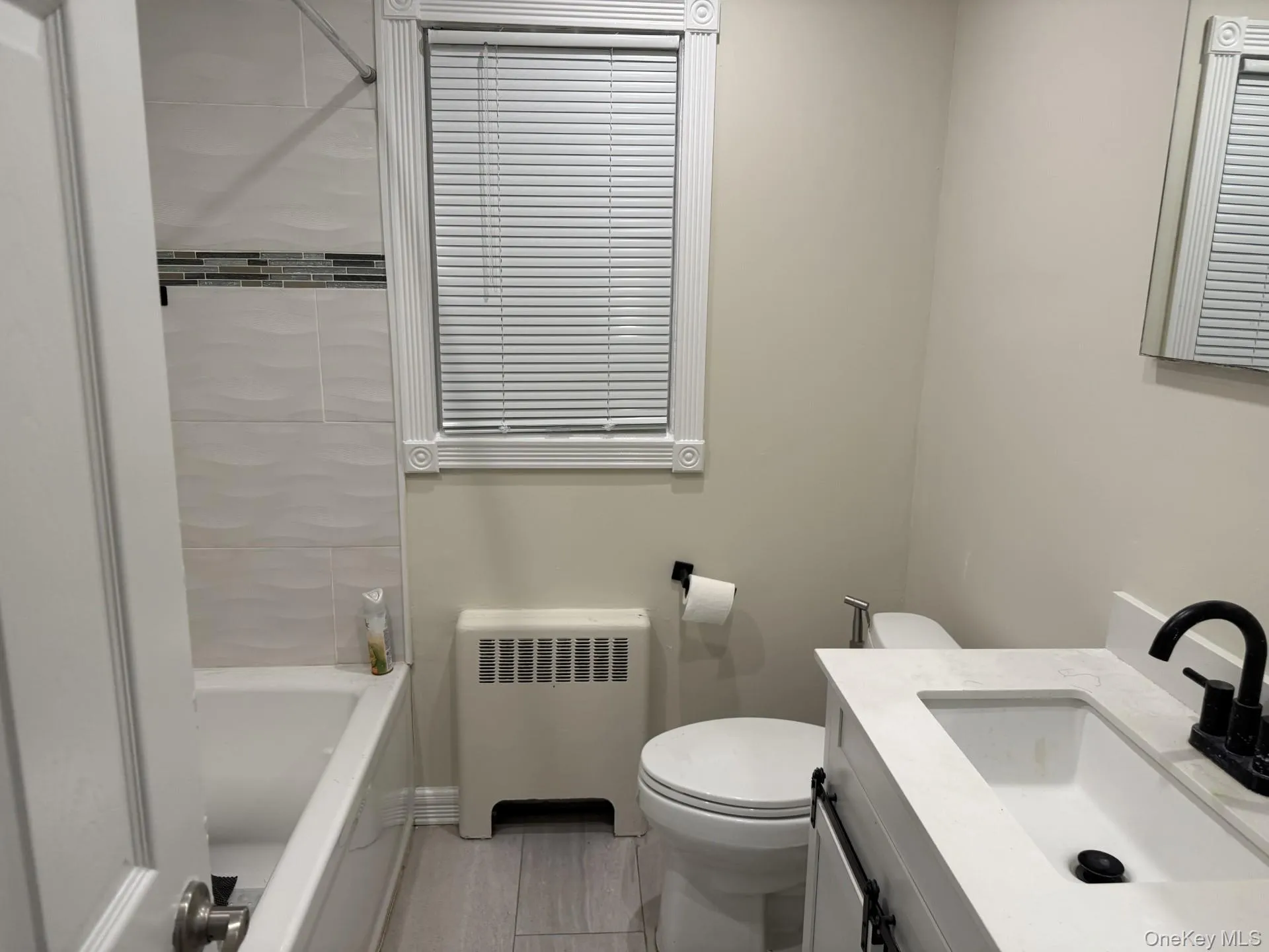 1st floor full bath 1st floor full bath