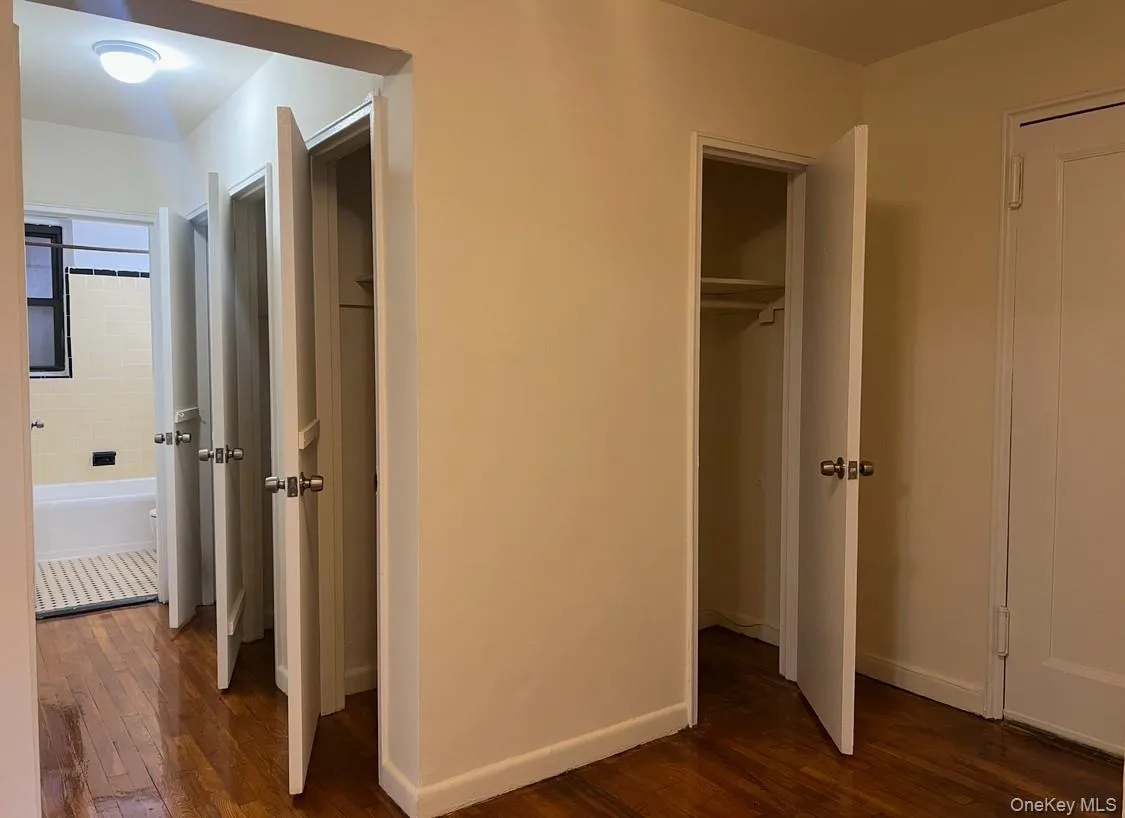 89-20 55th Avenue, New York, NY, 1 Bedroom Bedrooms, 3 Rooms Rooms,1 BathroomBathrooms,Residential Lease,Idx,55th,0,931813 89-20 55th Avenue, New York, NY, 1 Bedroom Bedrooms, 3 Rooms Rooms,1 BathroomBathrooms,Residential Lease,Idx,55th,0,931813