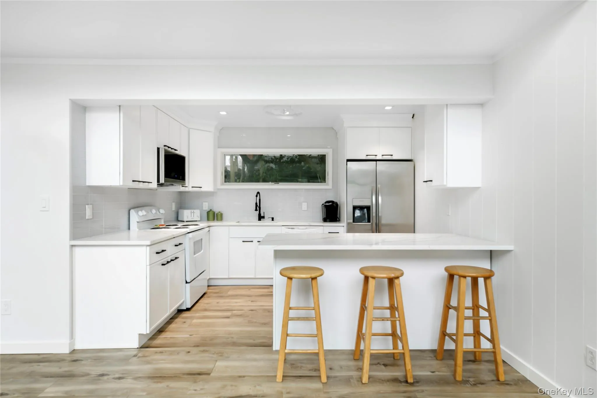 54 Thompson Avenue, Brookhaven, NY, 5 Bedrooms Bedrooms, 9 Rooms Rooms,2 BathroomsBathrooms,Residential Lease,Idx,Thompson,0,931829 54 Thompson Avenue, Brookhaven, NY, 5 Bedrooms Bedrooms, 9 Rooms Rooms,2 BathroomsBathrooms,Residential Lease,Idx,Thompson,0,931829