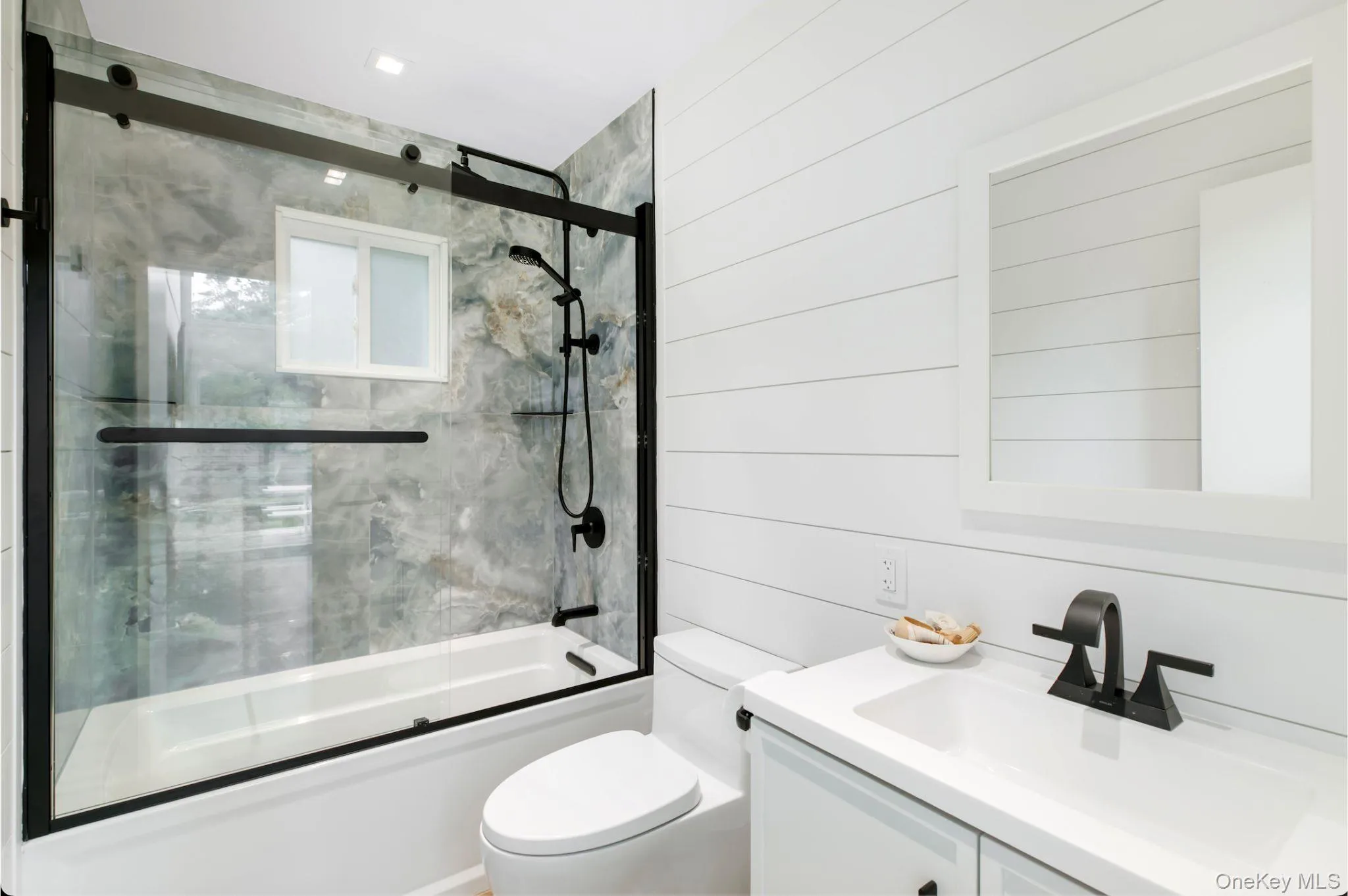 54 Thompson Avenue, Brookhaven, NY, 5 Bedrooms Bedrooms, 9 Rooms Rooms,2 BathroomsBathrooms,Residential Lease,Idx,Thompson,0,931829 54 Thompson Avenue, Brookhaven, NY, 5 Bedrooms Bedrooms, 9 Rooms Rooms,2 BathroomsBathrooms,Residential Lease,Idx,Thompson,0,931829