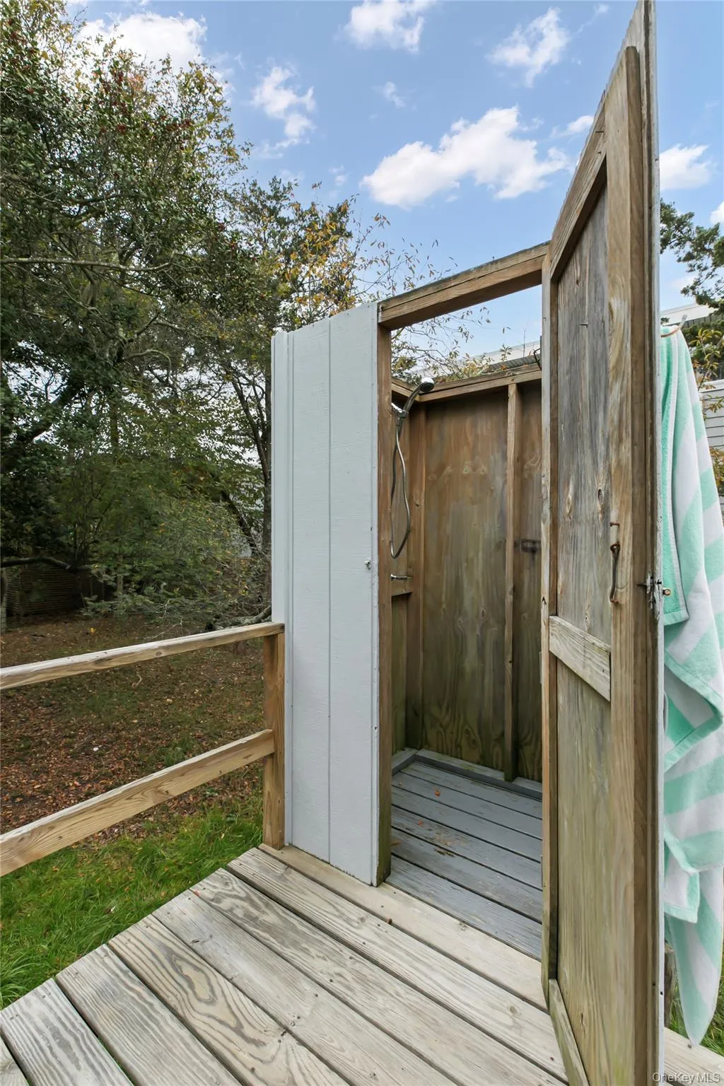 54 Thompson Avenue, Brookhaven, NY, 5 Bedrooms Bedrooms, 9 Rooms Rooms,2 BathroomsBathrooms,Residential Lease,Idx,Thompson,0,931829 54 Thompson Avenue, Brookhaven, NY, 5 Bedrooms Bedrooms, 9 Rooms Rooms,2 BathroomsBathrooms,Residential Lease,Idx,Thompson,0,931829