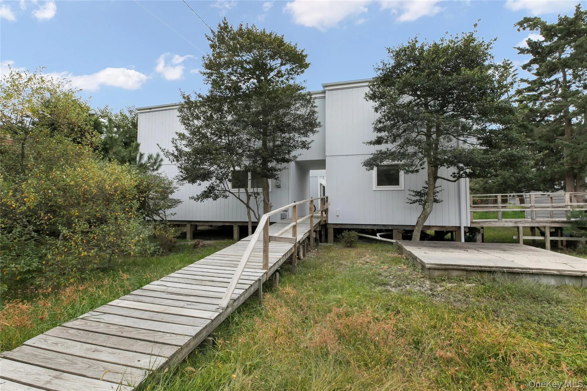 54 Thompson Avenue, Brookhaven, NY, 5 Bedrooms Bedrooms, 9 Rooms Rooms,2 BathroomsBathrooms,Residential Lease,For Rent,Thompson,0,931829 54 Thompson Avenue, Brookhaven, NY, 5 Bedrooms Bedrooms, 9 Rooms Rooms,2 BathroomsBathrooms,Residential Lease,For Rent,Thompson,0,931829