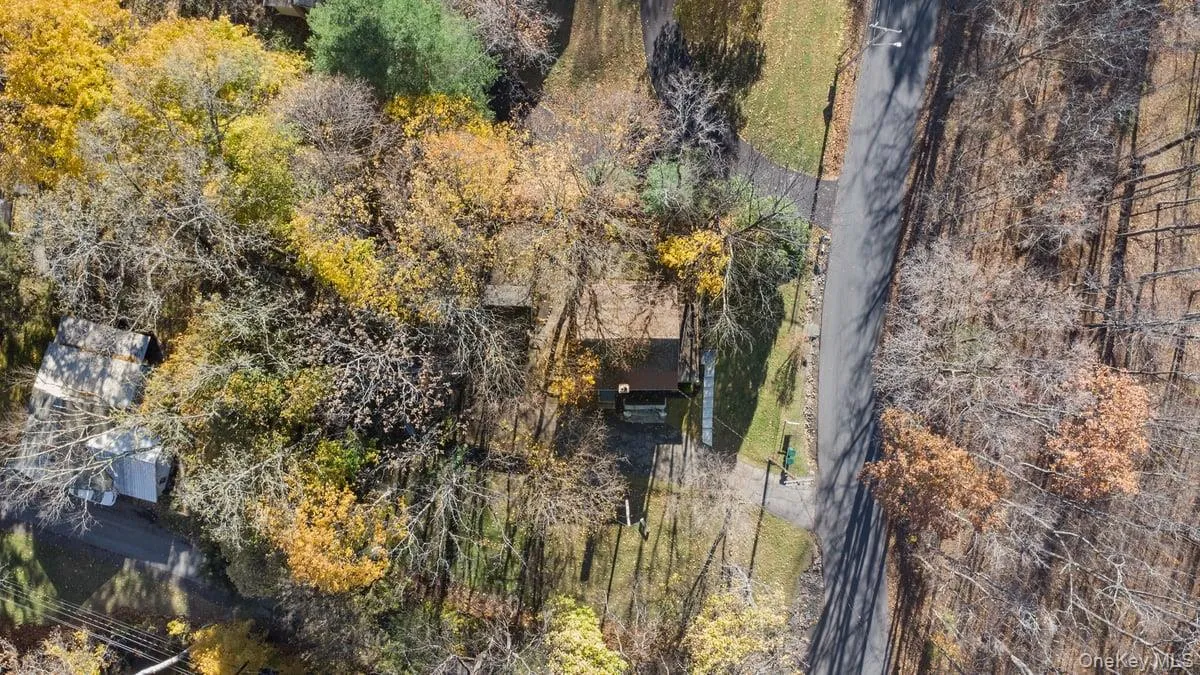 Aerial overview of property's location Aerial overview of property's location