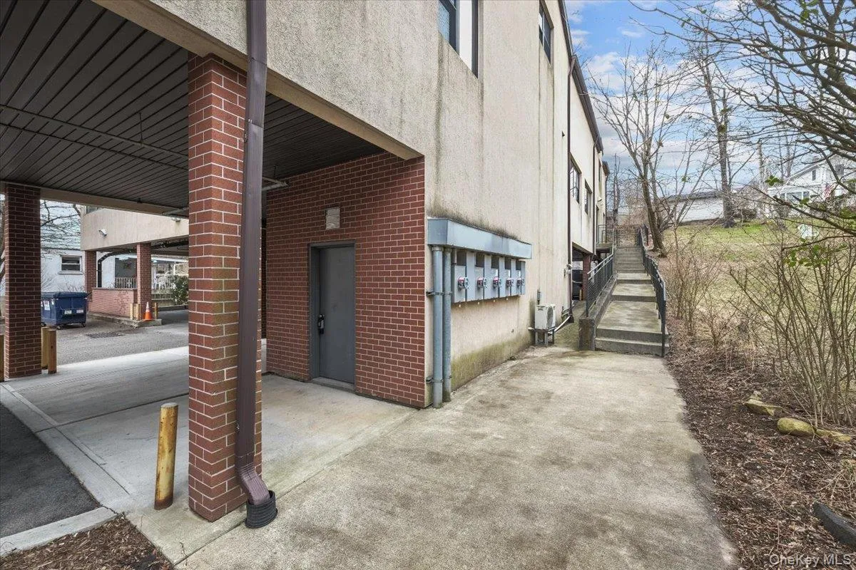 8 Revolutionary Road, Ossining, NY, ,Commercial Lease,Idx,Revolutionary,0,931889 8 Revolutionary Road, Ossining, NY, ,Commercial Lease,Idx,Revolutionary,0,931889