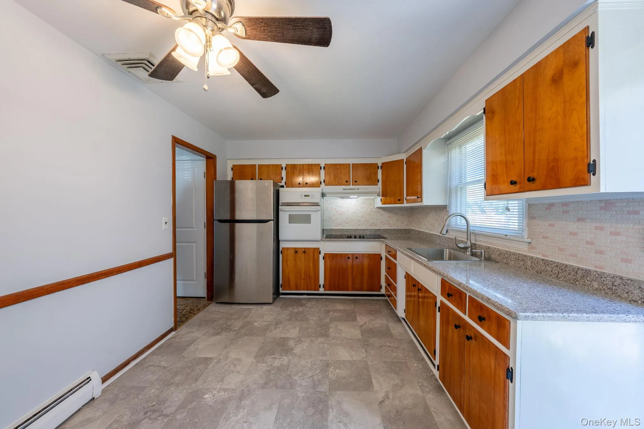 831 Sycamore Avenue, Islip, NY, 3 Bedrooms Bedrooms, 7 Rooms Rooms,1 BathroomBathrooms,Residential Lease,Idx,Sycamore,0,931897 831 Sycamore Avenue, Islip, NY, 3 Bedrooms Bedrooms, 7 Rooms Rooms,1 BathroomBathrooms,Residential Lease,Idx,Sycamore,0,931897