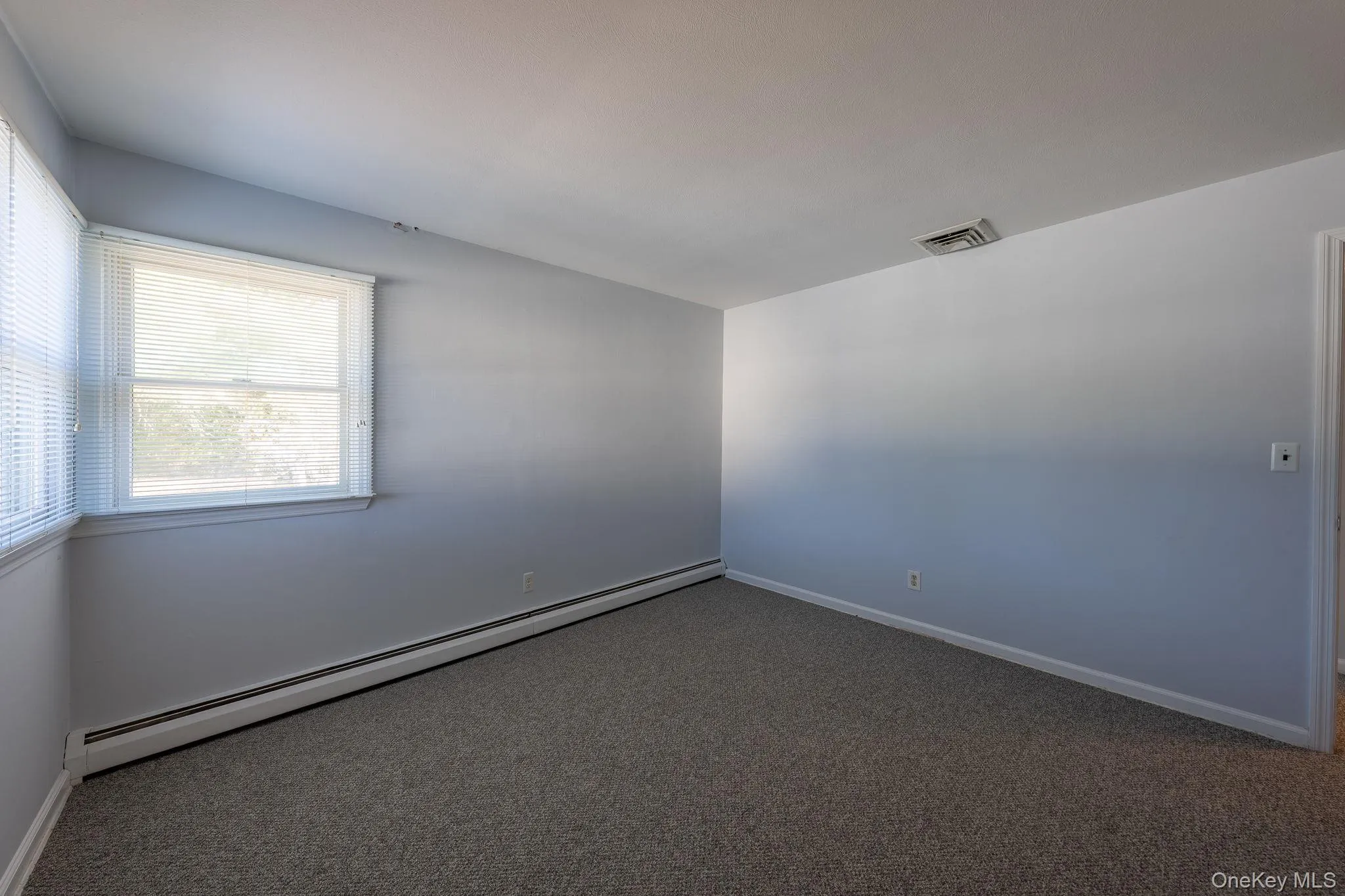 831 Sycamore Avenue, Islip, NY, 3 Bedrooms Bedrooms, 7 Rooms Rooms,1 BathroomBathrooms,Residential Lease,Idx,Sycamore,0,931897 831 Sycamore Avenue, Islip, NY, 3 Bedrooms Bedrooms, 7 Rooms Rooms,1 BathroomBathrooms,Residential Lease,Idx,Sycamore,0,931897