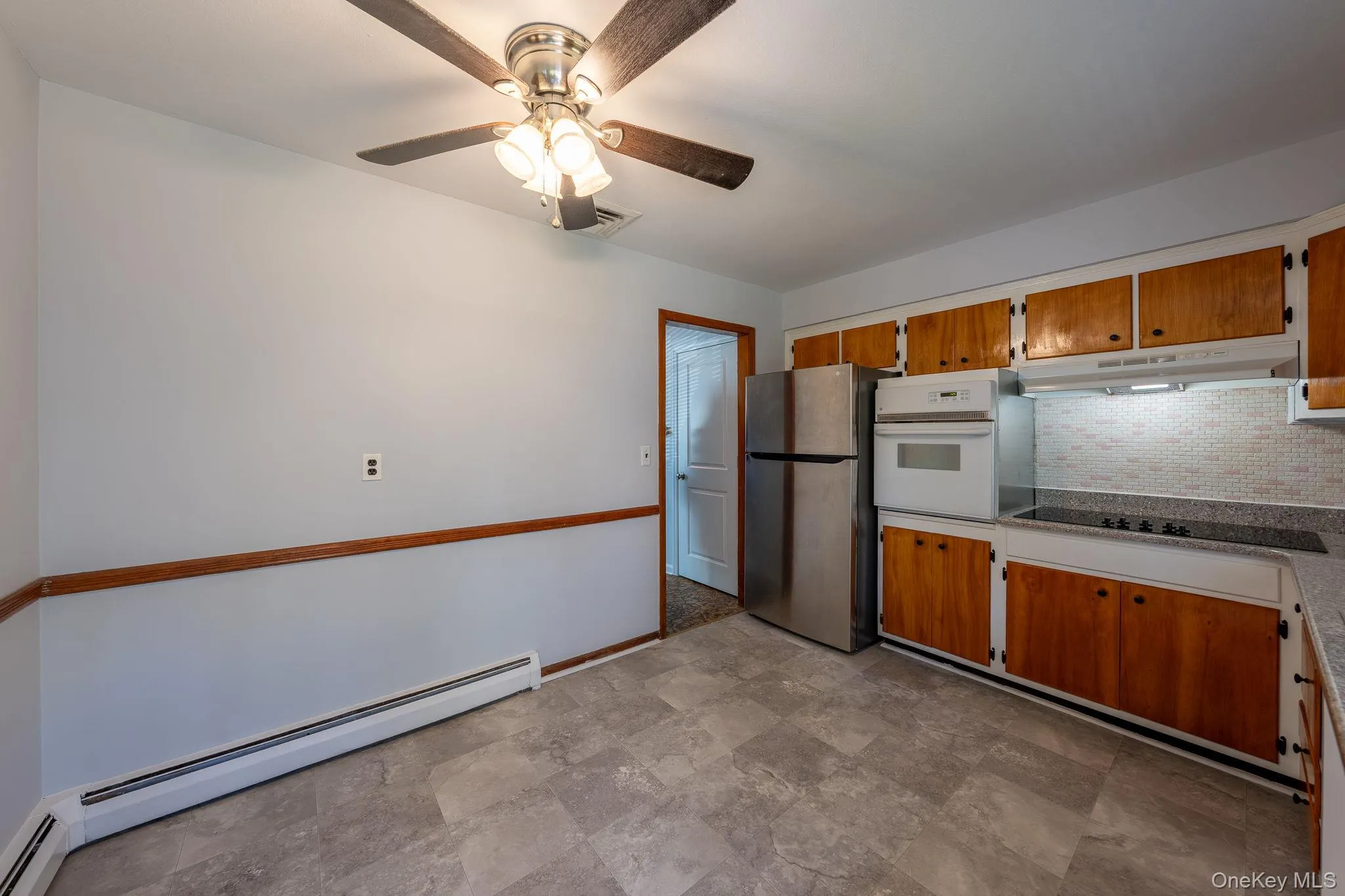 831 Sycamore Avenue, Islip, NY, 3 Bedrooms Bedrooms, 7 Rooms Rooms,1 BathroomBathrooms,Residential Lease,Idx,Sycamore,0,931897 831 Sycamore Avenue, Islip, NY, 3 Bedrooms Bedrooms, 7 Rooms Rooms,1 BathroomBathrooms,Residential Lease,Idx,Sycamore,0,931897