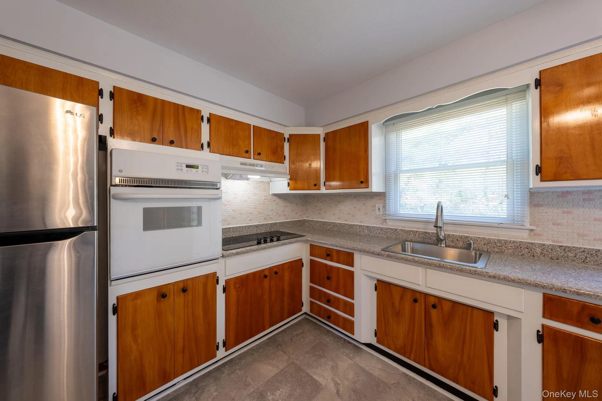 831 Sycamore Avenue, Islip, NY, 3 Bedrooms Bedrooms, 7 Rooms Rooms,1 BathroomBathrooms,Residential Lease,Idx,Sycamore,0,931897 831 Sycamore Avenue, Islip, NY, 3 Bedrooms Bedrooms, 7 Rooms Rooms,1 BathroomBathrooms,Residential Lease,Idx,Sycamore,0,931897