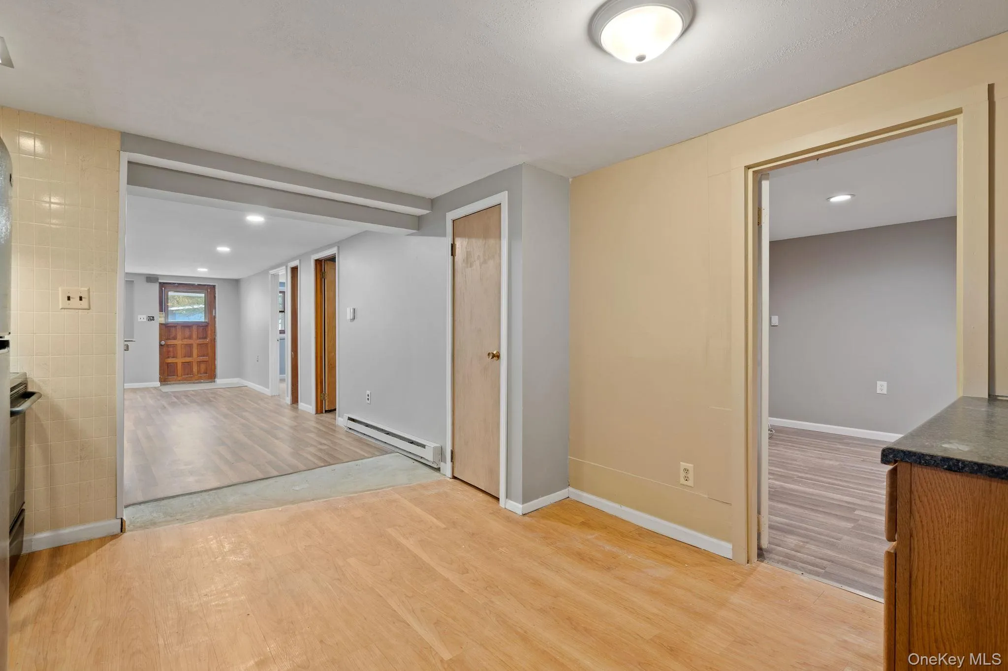 7 Red Top Road, Shawangunk, NY, 2 Bedrooms Bedrooms, 7 Rooms Rooms,1 BathroomBathrooms,Residential Lease,Idx,Red Top,0,931914 7 Red Top Road, Shawangunk, NY, 2 Bedrooms Bedrooms, 7 Rooms Rooms,1 BathroomBathrooms,Residential Lease,Idx,Red Top,0,931914