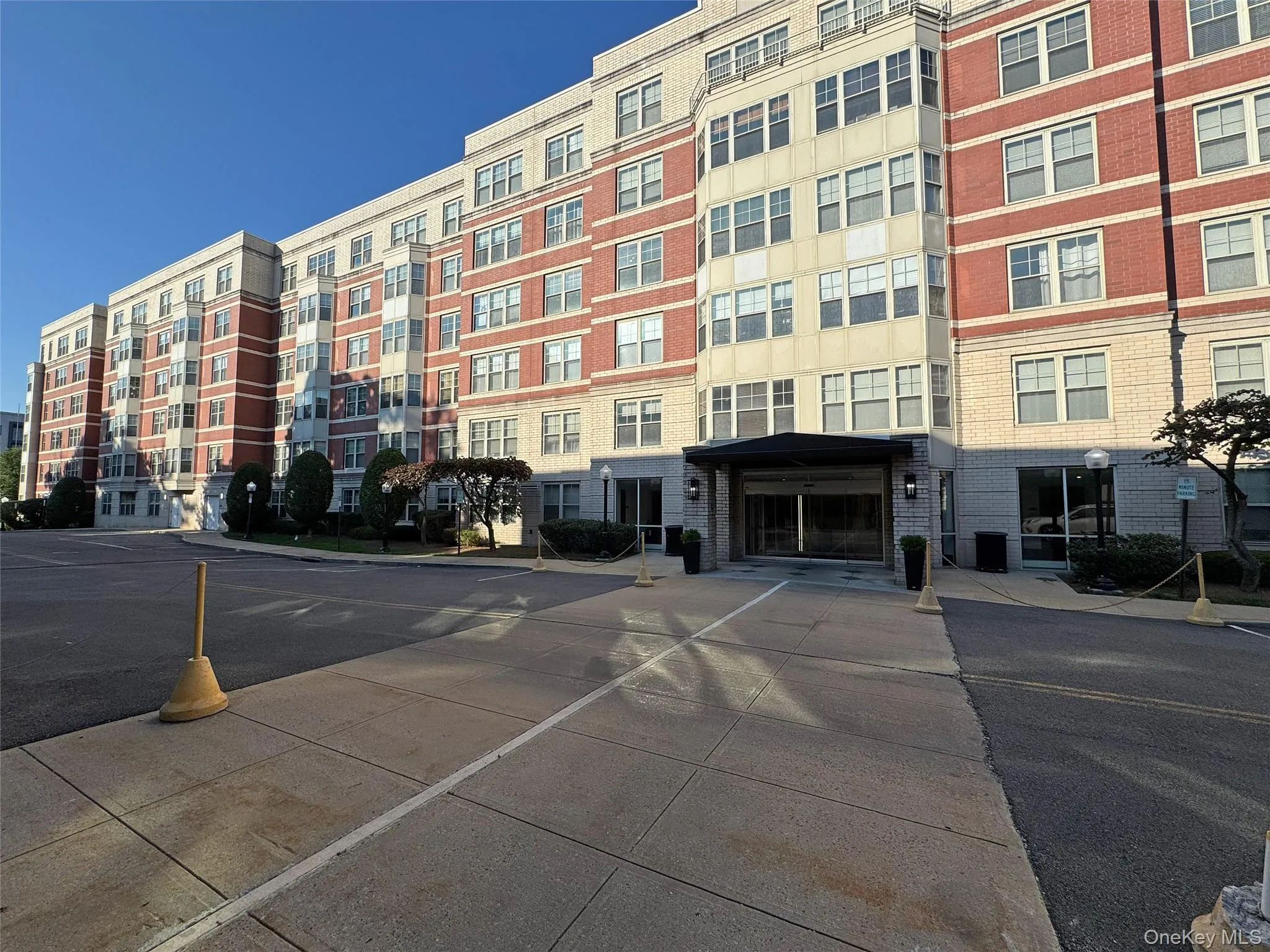 View of back of the apartment building / complex View of back of the apartment building / complex