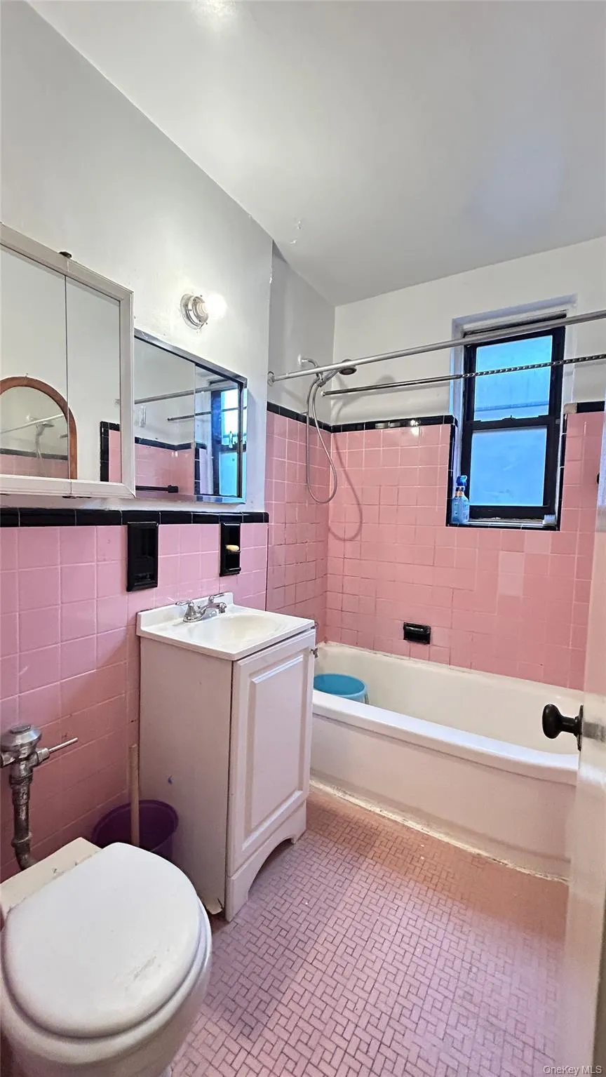14215 26th Avenue, New York, NY, 1 Bedroom Bedrooms, 3 Rooms Rooms,1 BathroomBathrooms,Residential,For Rent,26th,0,932039 14215 26th Avenue, New York, NY, 1 Bedroom Bedrooms, 3 Rooms Rooms,1 BathroomBathrooms,Residential,For Rent,26th,0,932039