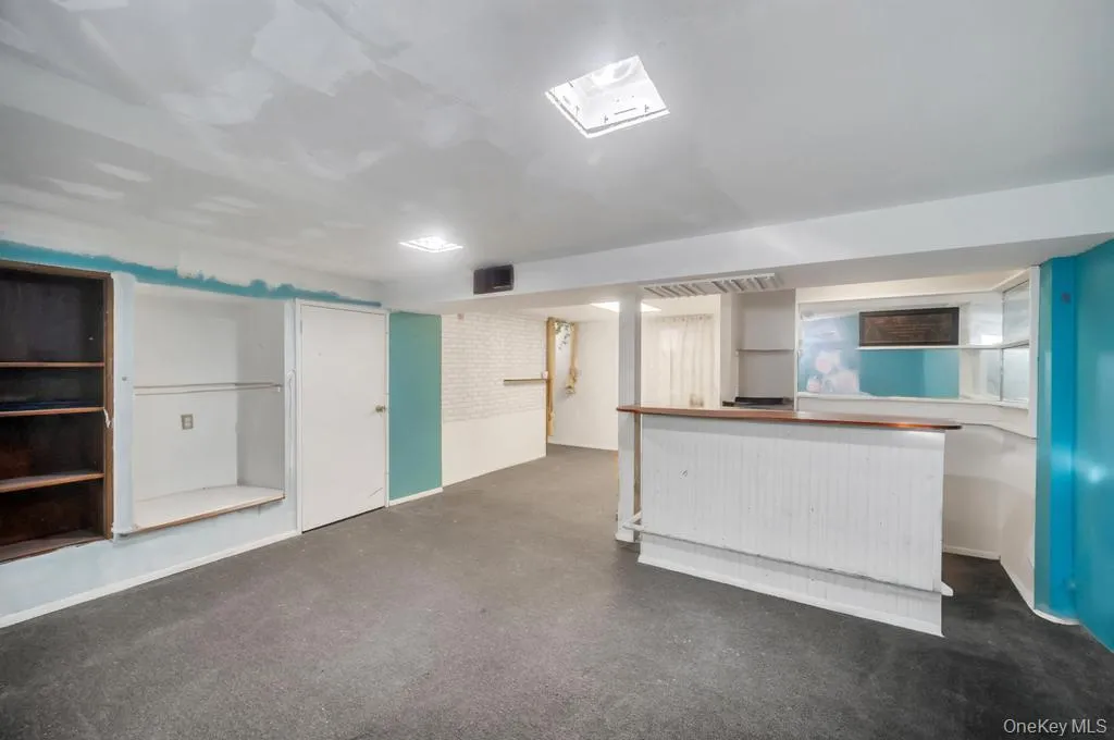 627 10th Avenue, North Hempstead, NY, 4 Bedrooms Bedrooms, 8 Rooms Rooms,2 BathroomsBathrooms,Residential Lease,Idx,10th,0,932058 627 10th Avenue, North Hempstead, NY, 4 Bedrooms Bedrooms, 8 Rooms Rooms,2 BathroomsBathrooms,Residential Lease,Idx,10th,0,932058