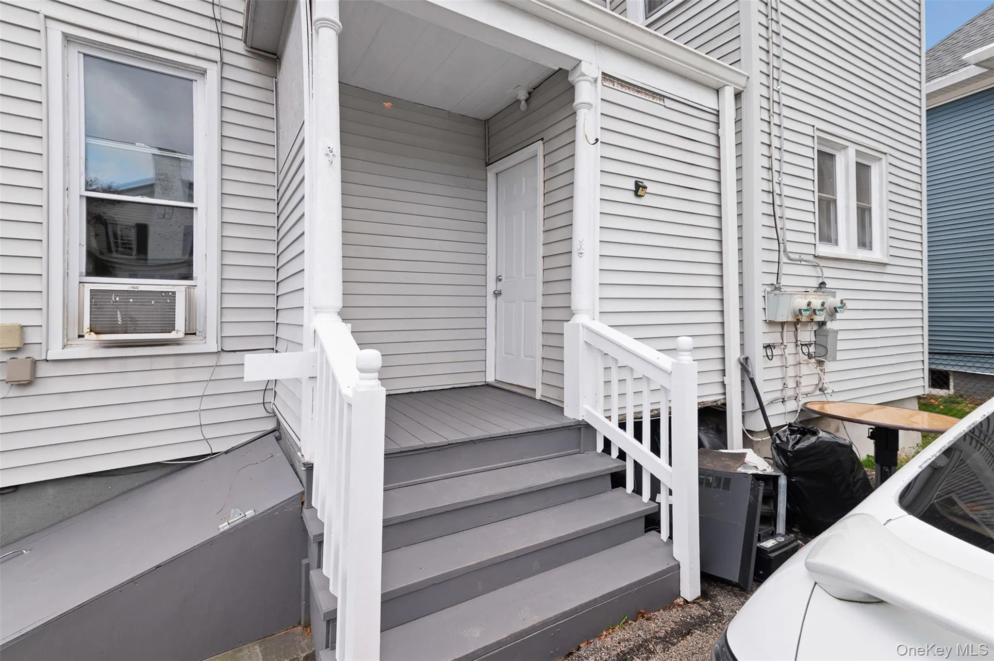Entrance to property Entrance to property