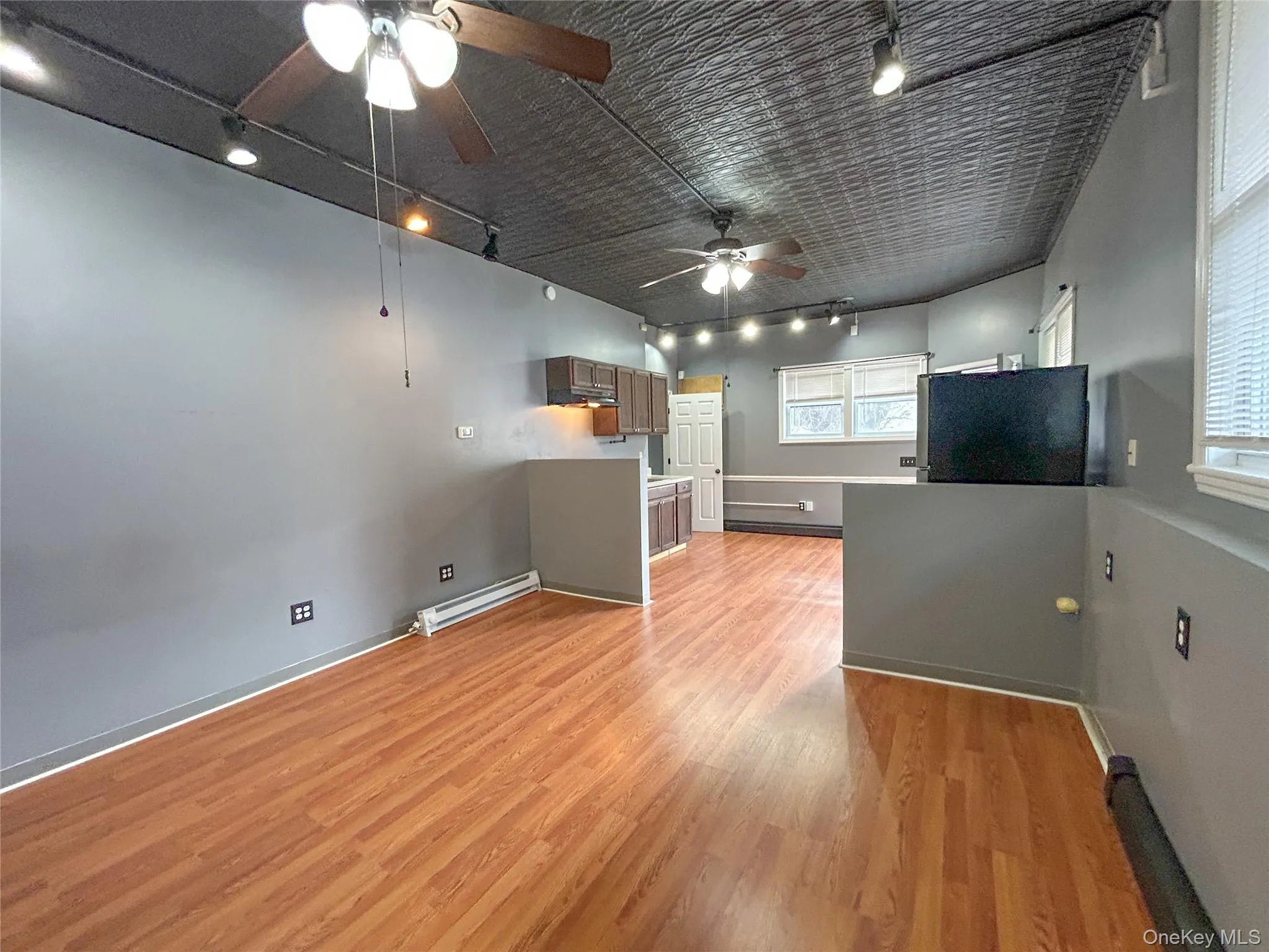 51 Worrall Avenue, Poughkeepsie, NY, 3 Rooms Rooms,1 BathroomBathrooms,Residential Lease,Idx,Worrall,0,932135 51 Worrall Avenue, Poughkeepsie, NY, 3 Rooms Rooms,1 BathroomBathrooms,Residential Lease,Idx,Worrall,0,932135