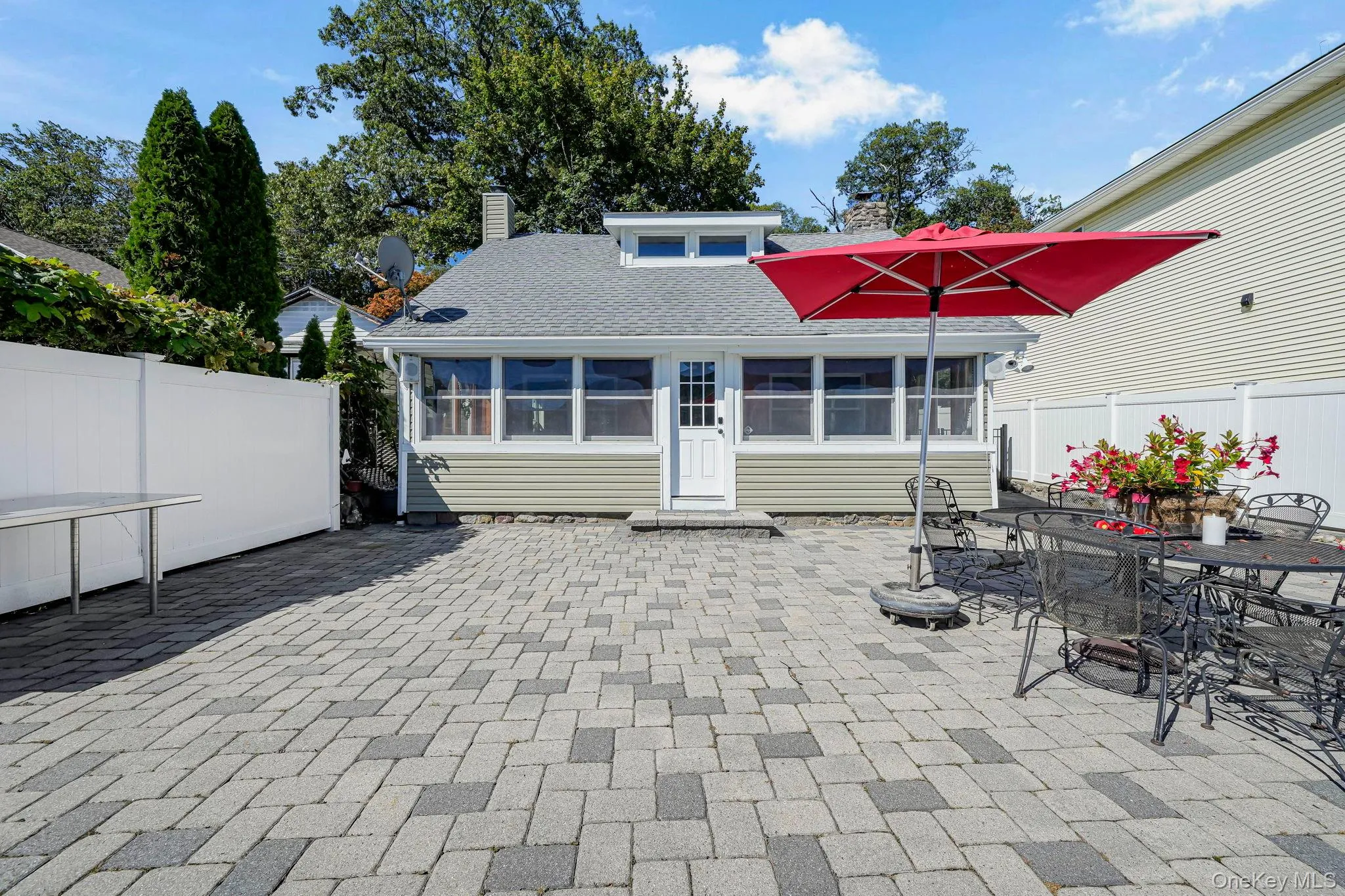 416 Jersey Avenue, Warwick (town), NY, 3 Bedrooms Bedrooms, 6 Rooms Rooms,1 BathroomBathrooms,Residential Lease,Idx,Jersey,0,932137 416 Jersey Avenue, Warwick (town), NY, 3 Bedrooms Bedrooms, 6 Rooms Rooms,1 BathroomBathrooms,Residential Lease,Idx,Jersey,0,932137