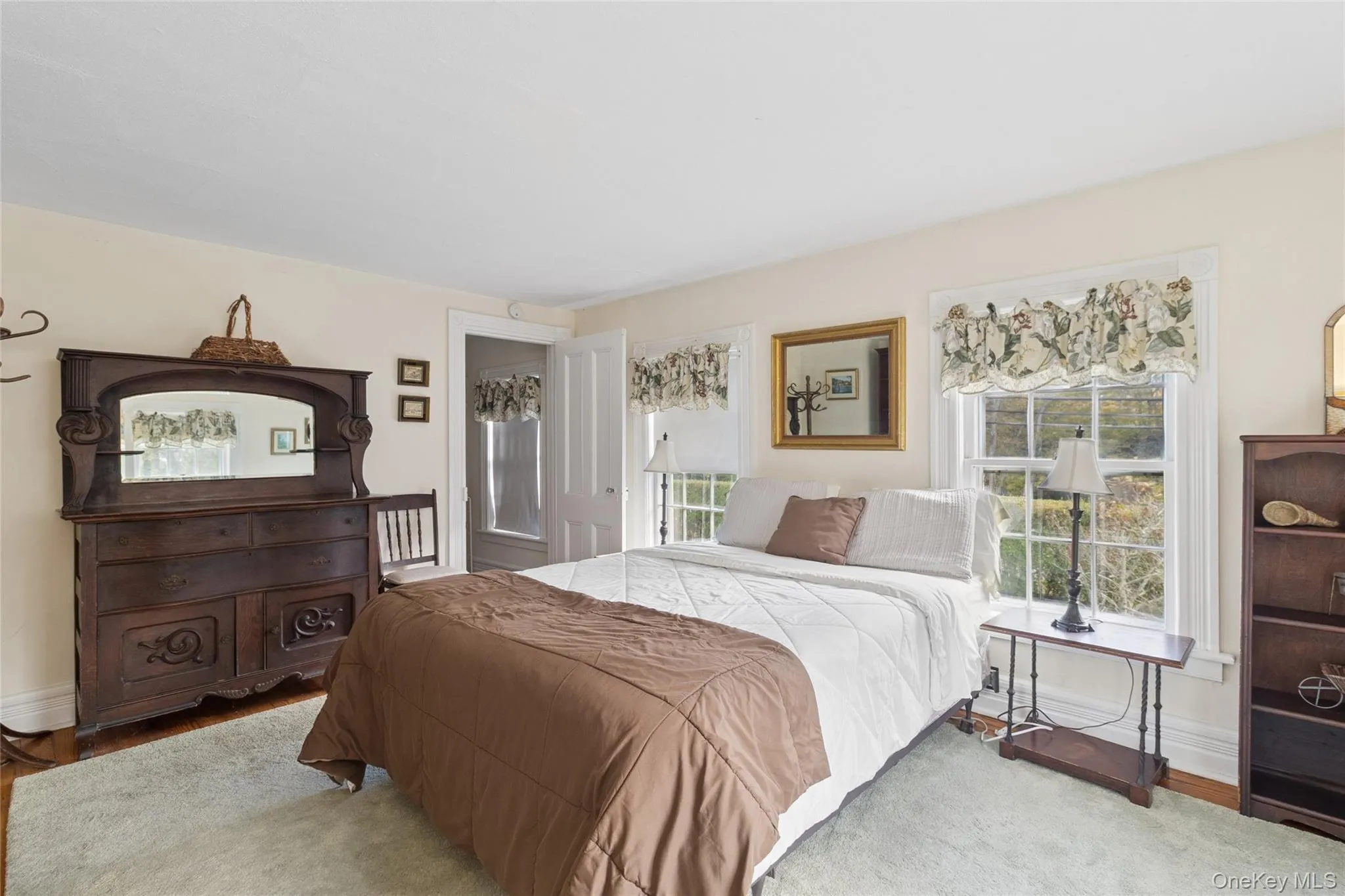 718 Montauk Highway, Southampton, NY, 5 Bedrooms Bedrooms, 9 Rooms Rooms,2 BathroomsBathrooms,Residential Lease,Idx,Montauk,0,932146 718 Montauk Highway, Southampton, NY, 5 Bedrooms Bedrooms, 9 Rooms Rooms,2 BathroomsBathrooms,Residential Lease,Idx,Montauk,0,932146