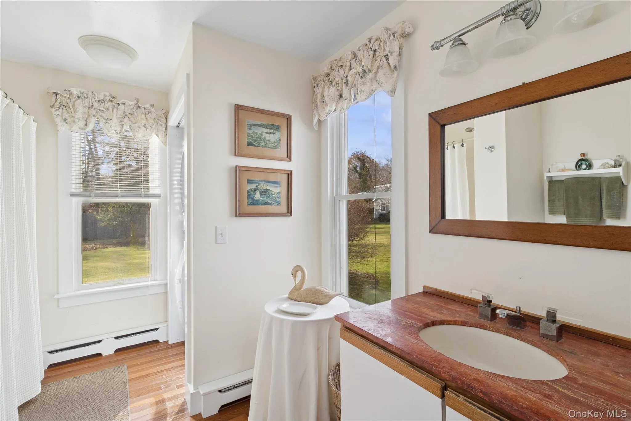 718 Montauk Highway, Southampton, NY, 5 Bedrooms Bedrooms, 9 Rooms Rooms,2 BathroomsBathrooms,Residential Lease,Idx,Montauk,0,932146 718 Montauk Highway, Southampton, NY, 5 Bedrooms Bedrooms, 9 Rooms Rooms,2 BathroomsBathrooms,Residential Lease,Idx,Montauk,0,932146