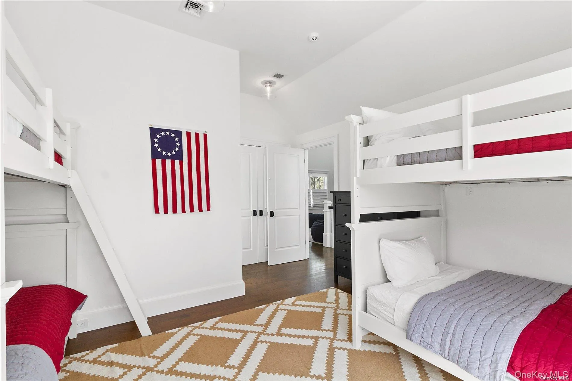 En Suite Bedroom En Suite Bedroom