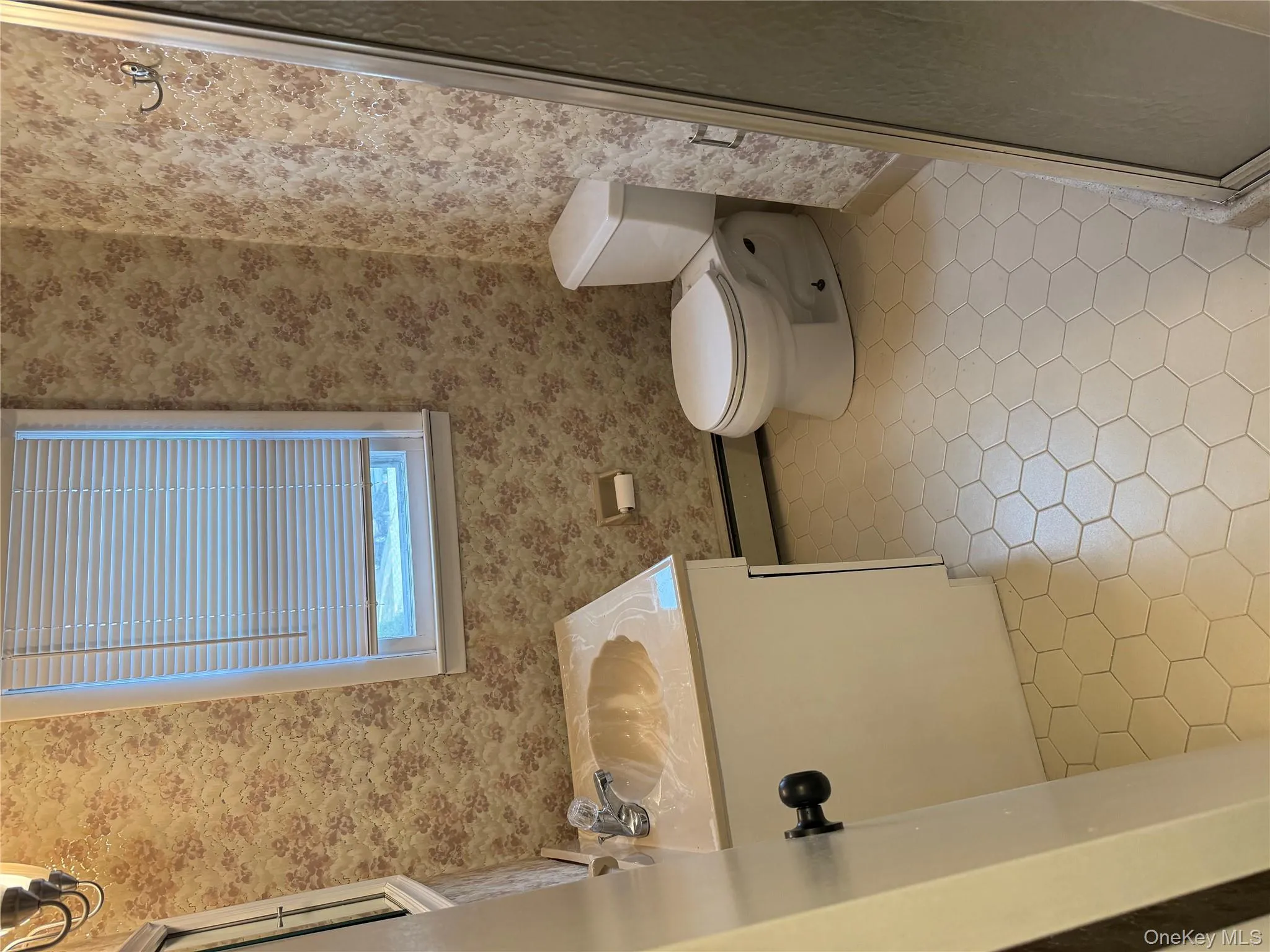 273 Mott Avenue, Hempstead, NY, 4 Bedrooms Bedrooms, 7 Rooms Rooms,2 BathroomsBathrooms,Residential Lease,Idx,Mott,0,932297 273 Mott Avenue, Hempstead, NY, 4 Bedrooms Bedrooms, 7 Rooms Rooms,2 BathroomsBathrooms,Residential Lease,Idx,Mott,0,932297