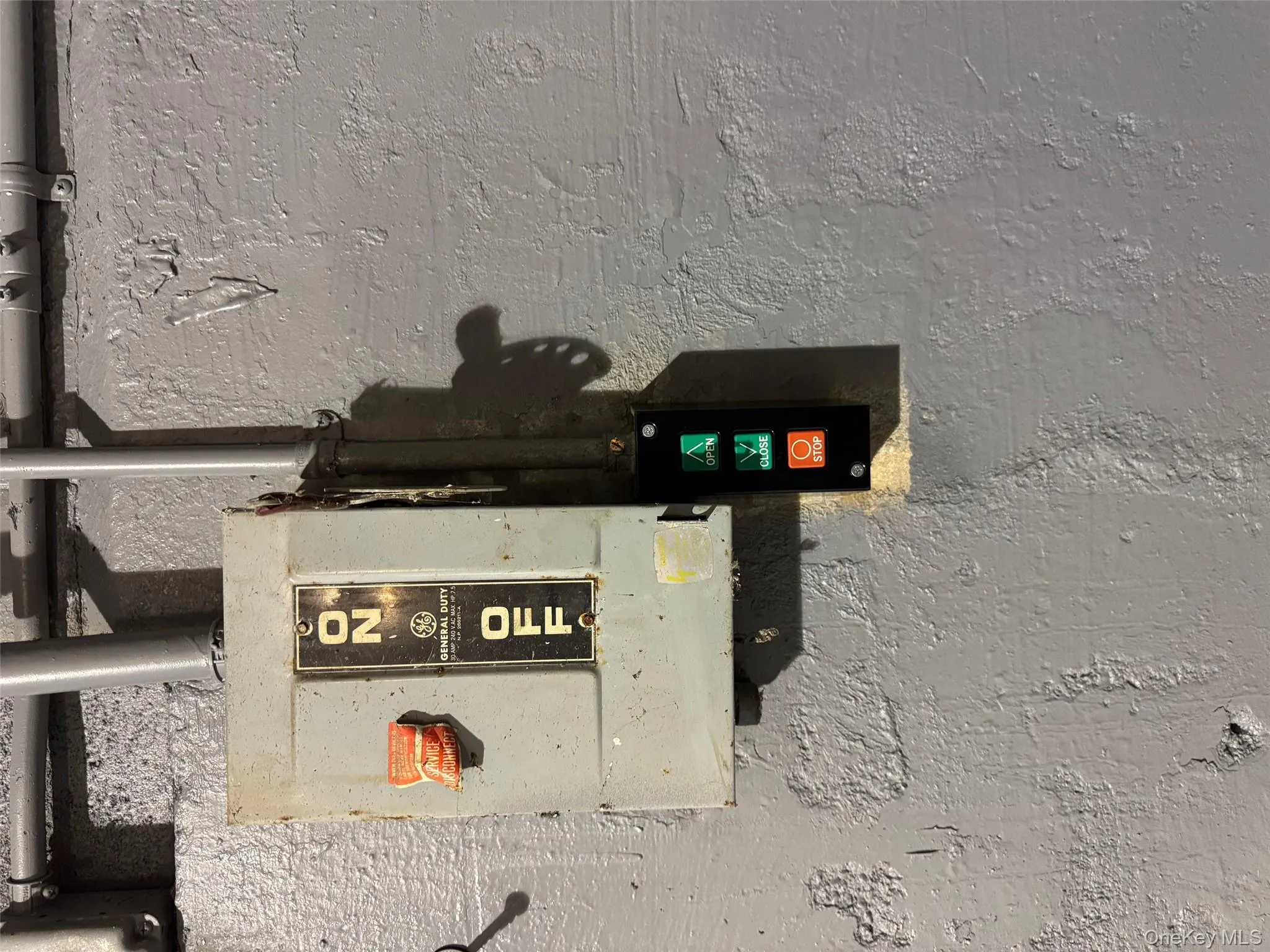 Utilities with electric panel Utilities with electric panel