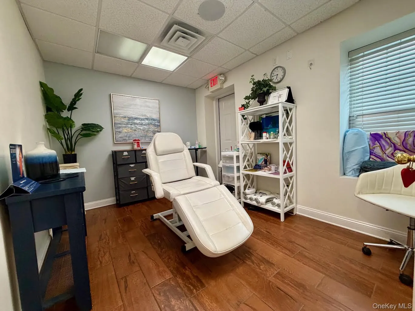 Office with a drop ceiling Office with a drop ceiling