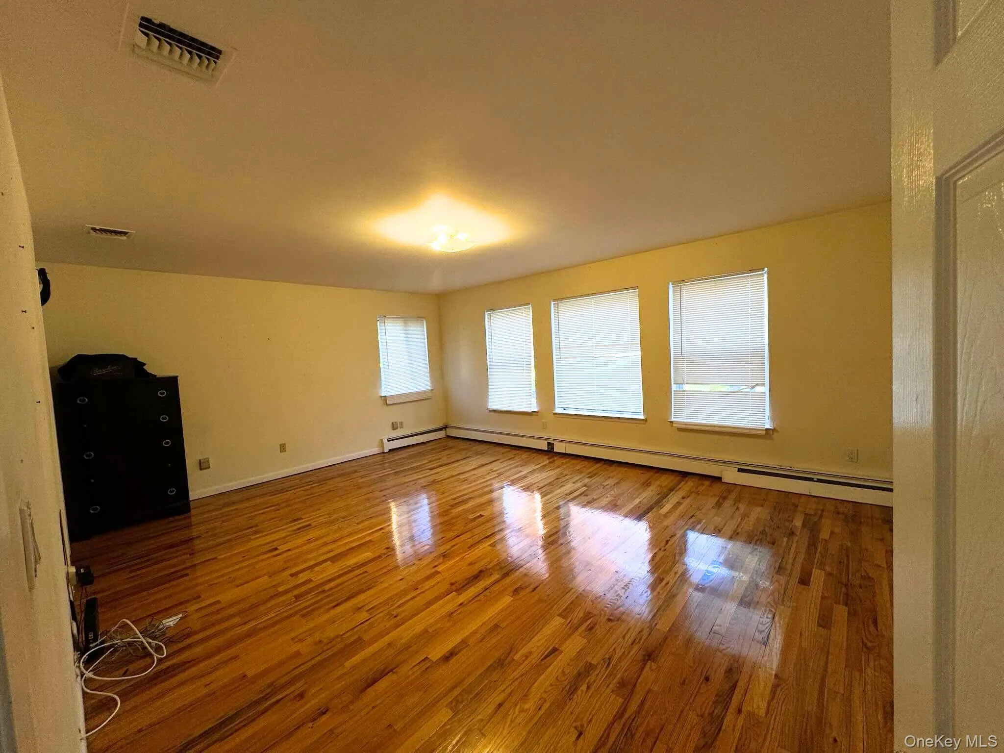 21 Cary Road, North Hempstead, NY, 4 Bedrooms Bedrooms, 8 Rooms Rooms,3 BathroomsBathrooms,Residential Lease,Idx,Cary,0,932449 21 Cary Road, North Hempstead, NY, 4 Bedrooms Bedrooms, 8 Rooms Rooms,3 BathroomsBathrooms,Residential Lease,Idx,Cary,0,932449