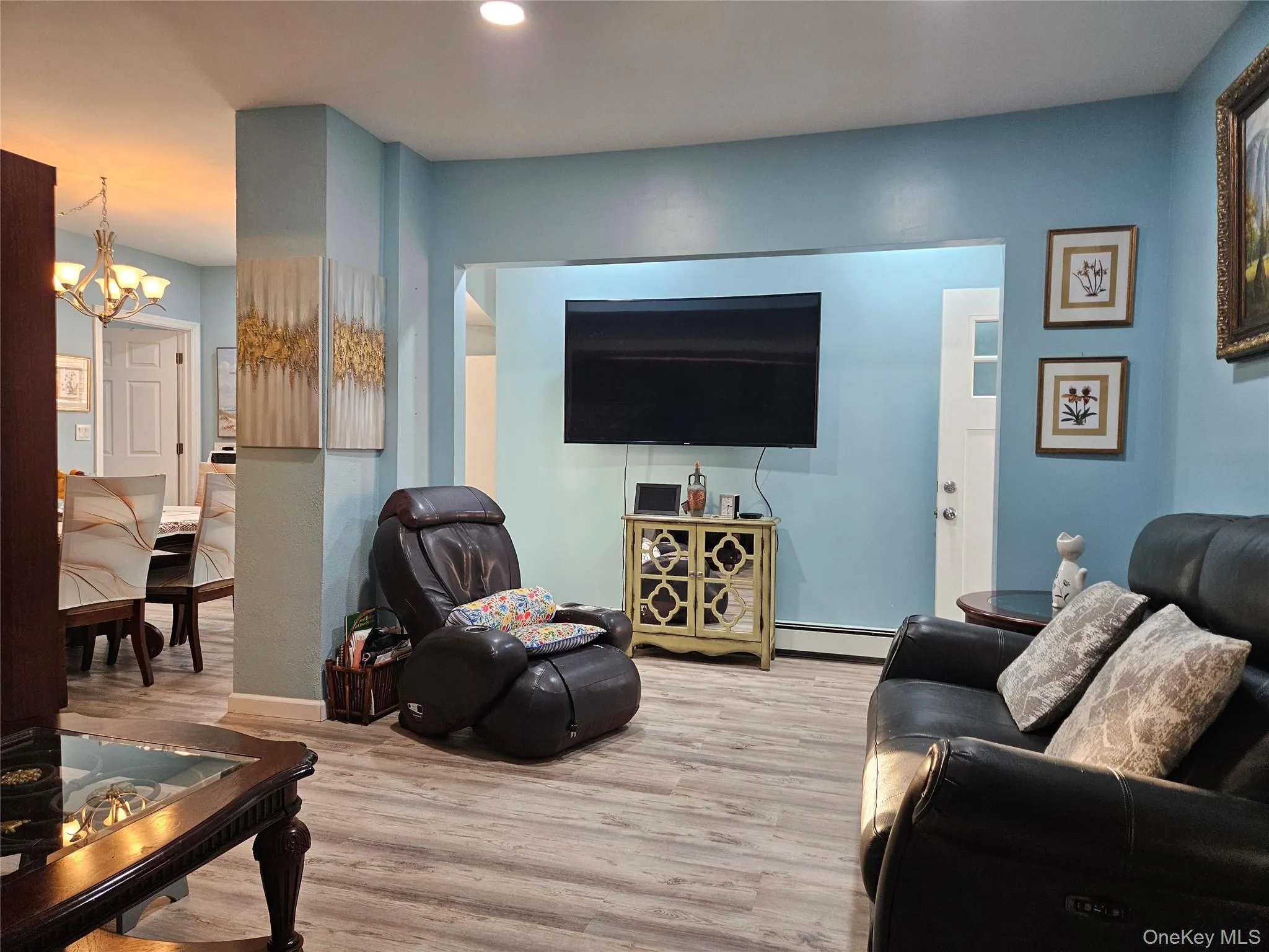 Living room featuring recessed lighting Living room featuring recessed lighting