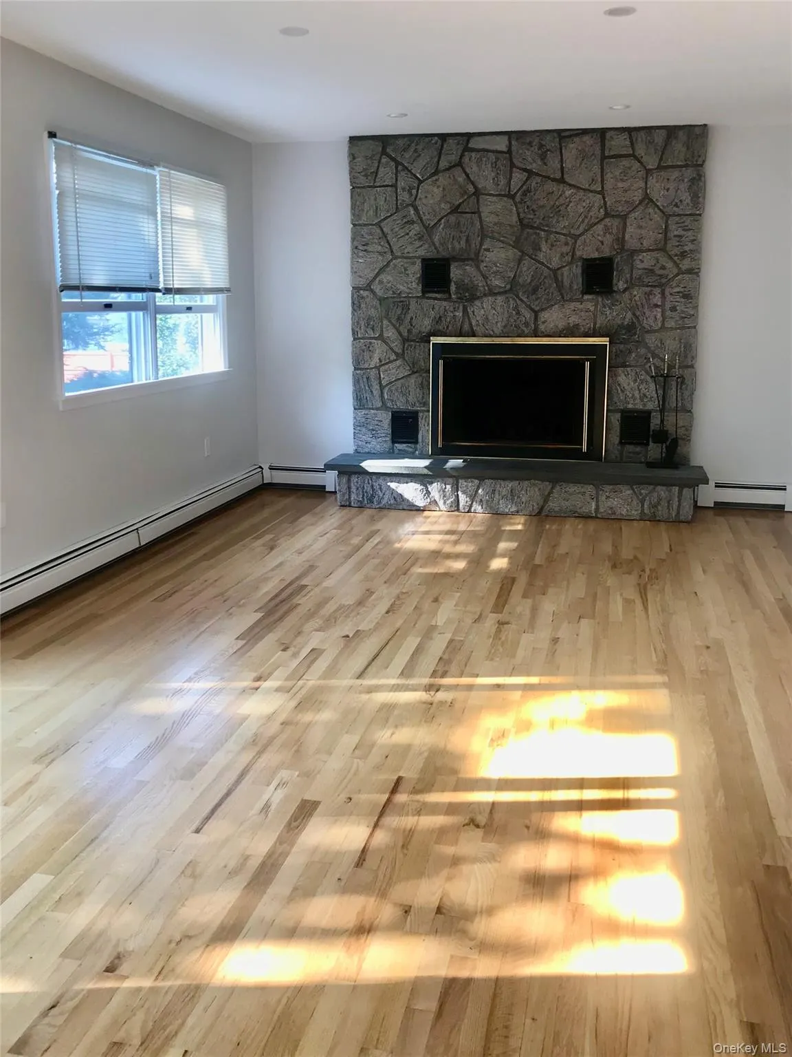 106 Madison Road, Eastchester, NY, 4 Bedrooms Bedrooms, 8 Rooms Rooms,2 BathroomsBathrooms,Residential Lease,Idx,Madison,0,932488 106 Madison Road, Eastchester, NY, 4 Bedrooms Bedrooms, 8 Rooms Rooms,2 BathroomsBathrooms,Residential Lease,Idx,Madison,0,932488