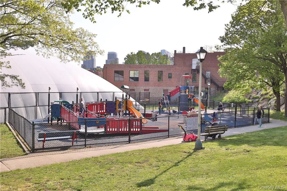 68 Lake Street, White Plains, NY, 2 Bedrooms Bedrooms, 4 Rooms Rooms,2 BathroomsBathrooms,Residential Lease,Idx,Lake,0,932497 68 Lake Street, White Plains, NY, 2 Bedrooms Bedrooms, 4 Rooms Rooms,2 BathroomsBathrooms,Residential Lease,Idx,Lake,0,932497