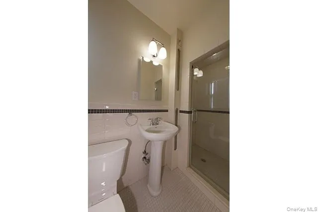 365 Stewart Avenue, Hempstead, NY, 2 Bedrooms Bedrooms, 5 Rooms Rooms,2 BathroomsBathrooms,Residential Lease,Idx,Stewart,0,932512 365 Stewart Avenue, Hempstead, NY, 2 Bedrooms Bedrooms, 5 Rooms Rooms,2 BathroomsBathrooms,Residential Lease,Idx,Stewart,0,932512