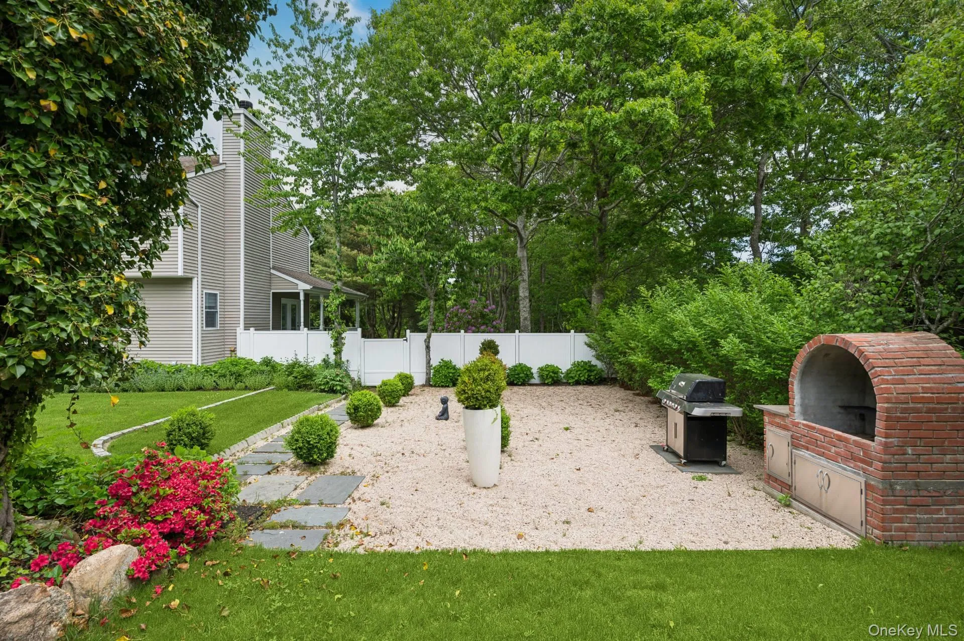 167 Tuckahoe Lane, Southampton, NY, 4 Bedrooms Bedrooms, 9 Rooms Rooms,3 BathroomsBathrooms,Residential Lease,For Rent,Tuckahoe,0,932782 167 Tuckahoe Lane, Southampton, NY, 4 Bedrooms Bedrooms, 9 Rooms Rooms,3 BathroomsBathrooms,Residential Lease,For Rent,Tuckahoe,0,932782
