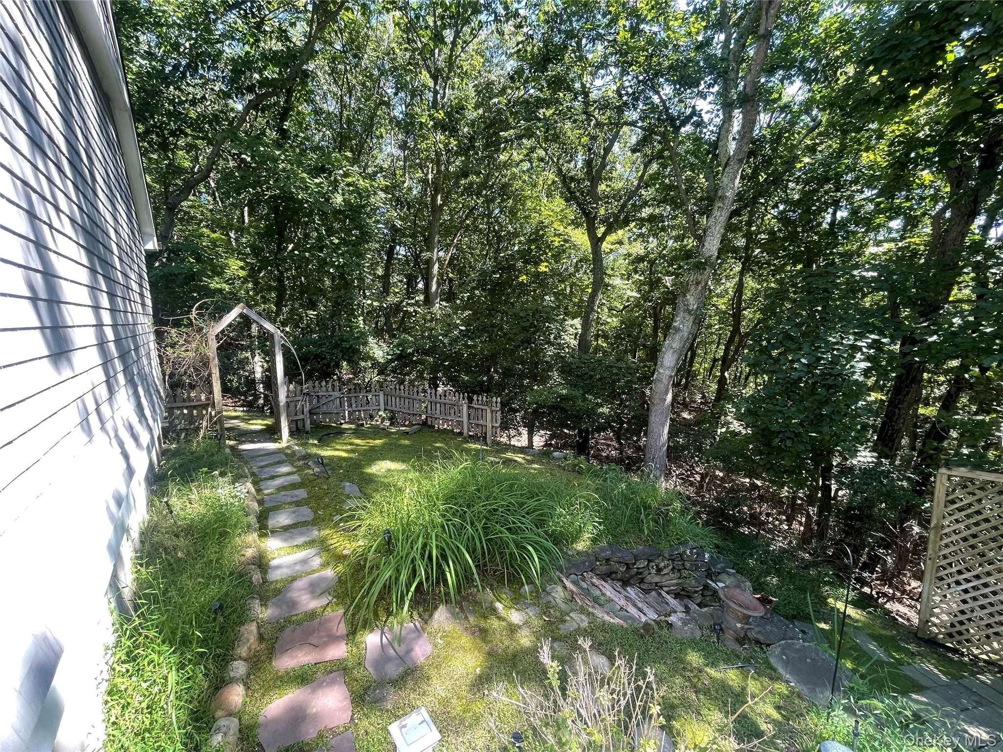 View of yard View of yard