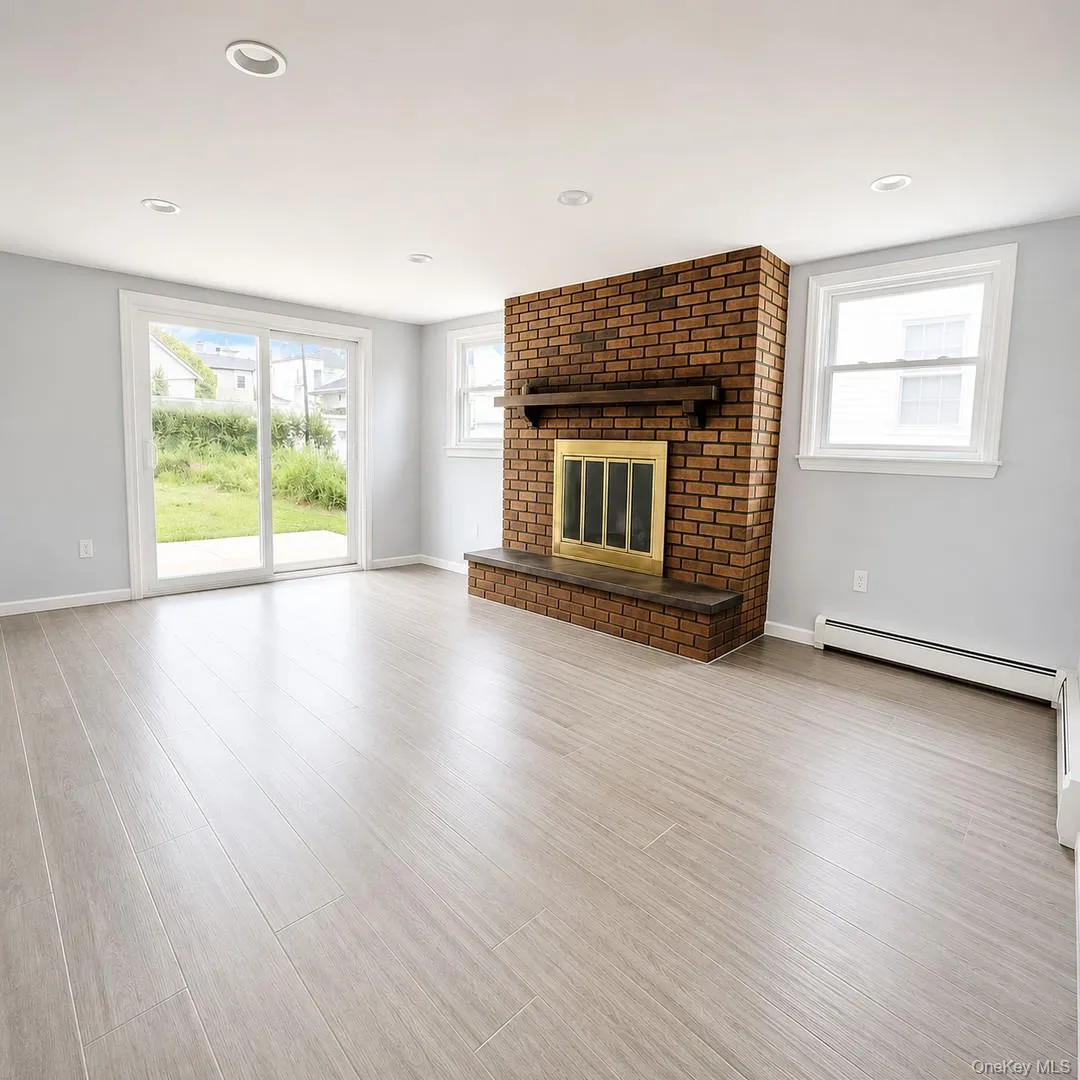 324 Buckingham Road, Hempstead, NY, 3 Bedrooms Bedrooms, 7 Rooms Rooms,2 BathroomsBathrooms,Residential,For Rent,Buckingham,0,932865 324 Buckingham Road, Hempstead, NY, 3 Bedrooms Bedrooms, 7 Rooms Rooms,2 BathroomsBathrooms,Residential,For Rent,Buckingham,0,932865
