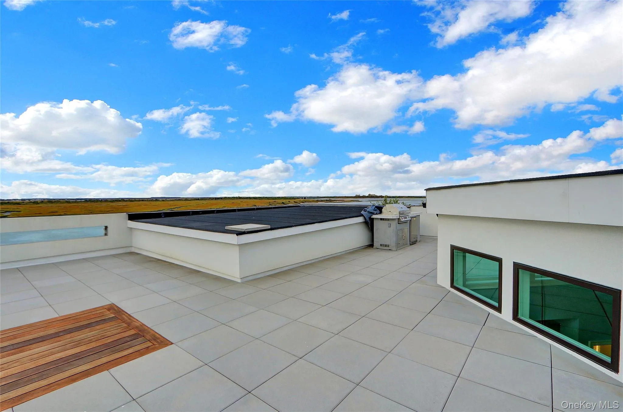 Roof Top View of patio / terrace Roof Top View of patio / terrace