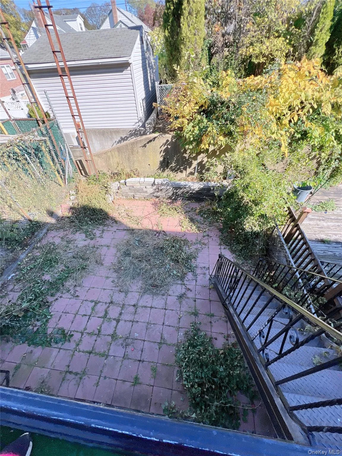 View of yard View of yard