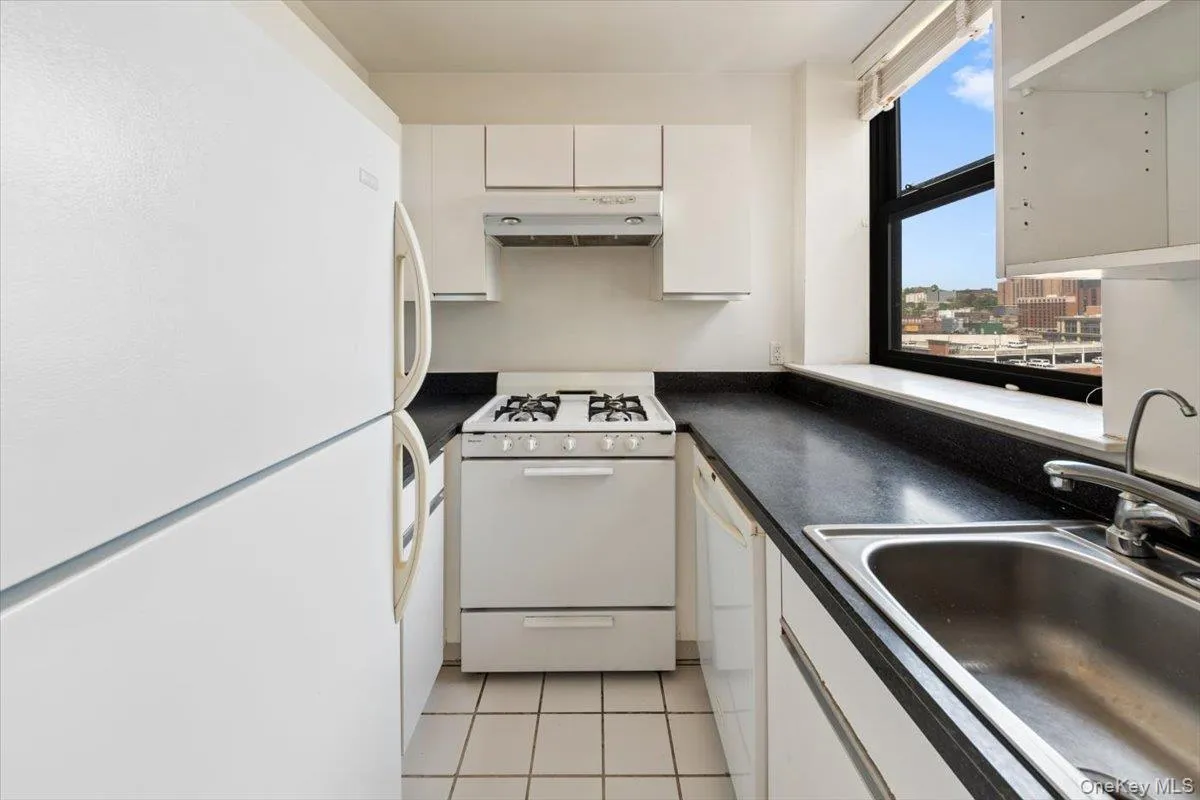 23 Water Grant Street, Yonkers, NY, 1 Bedroom Bedrooms, 3 Rooms Rooms,1 BathroomBathrooms,Residential Lease,Idx,Water Grant,0,933165 23 Water Grant Street, Yonkers, NY, 1 Bedroom Bedrooms, 3 Rooms Rooms,1 BathroomBathrooms,Residential Lease,Idx,Water Grant,0,933165